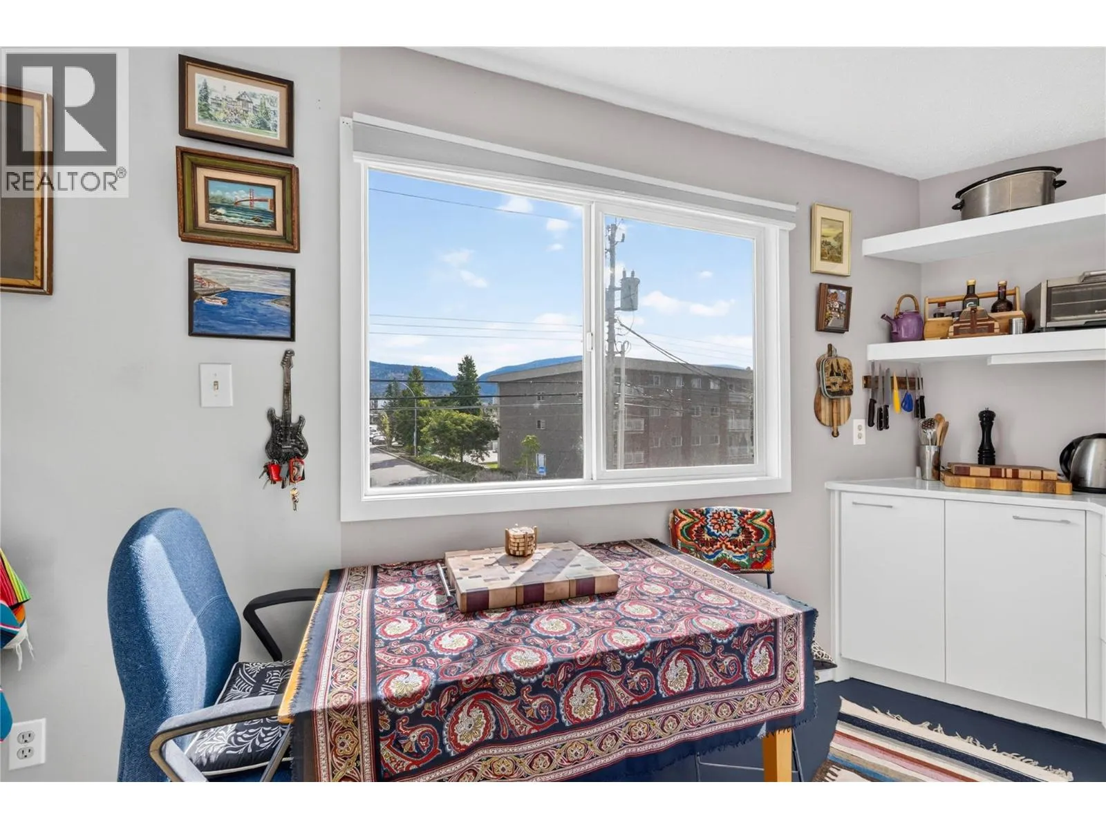 803 Fairview Road Unit# 301