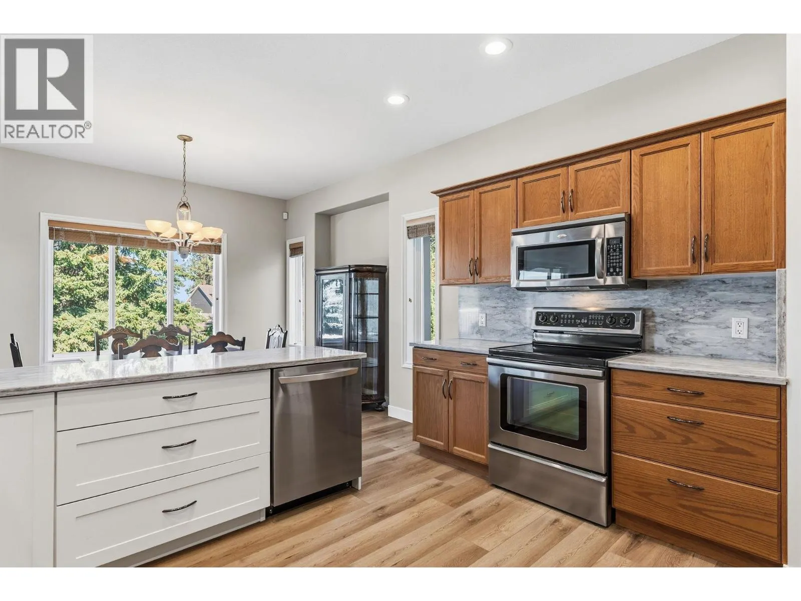 416 Quilchena Drive