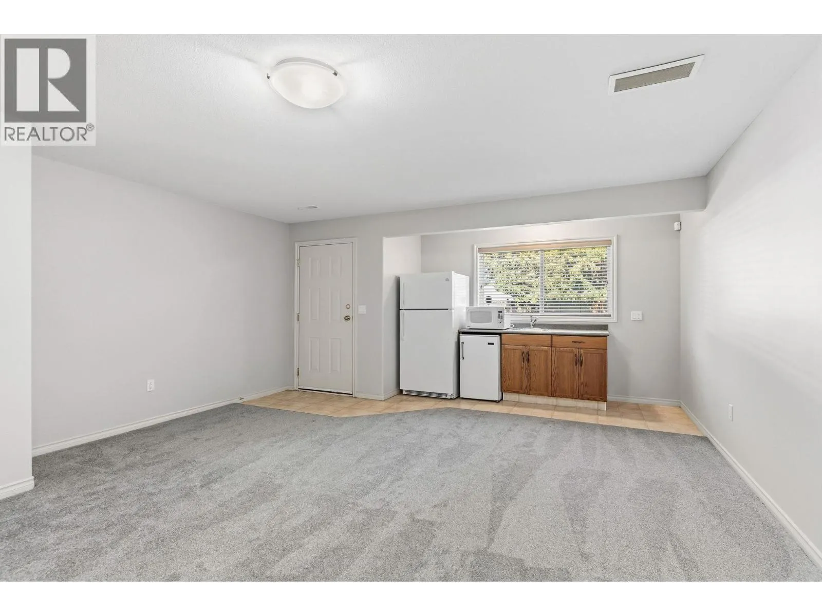 416 Quilchena Drive