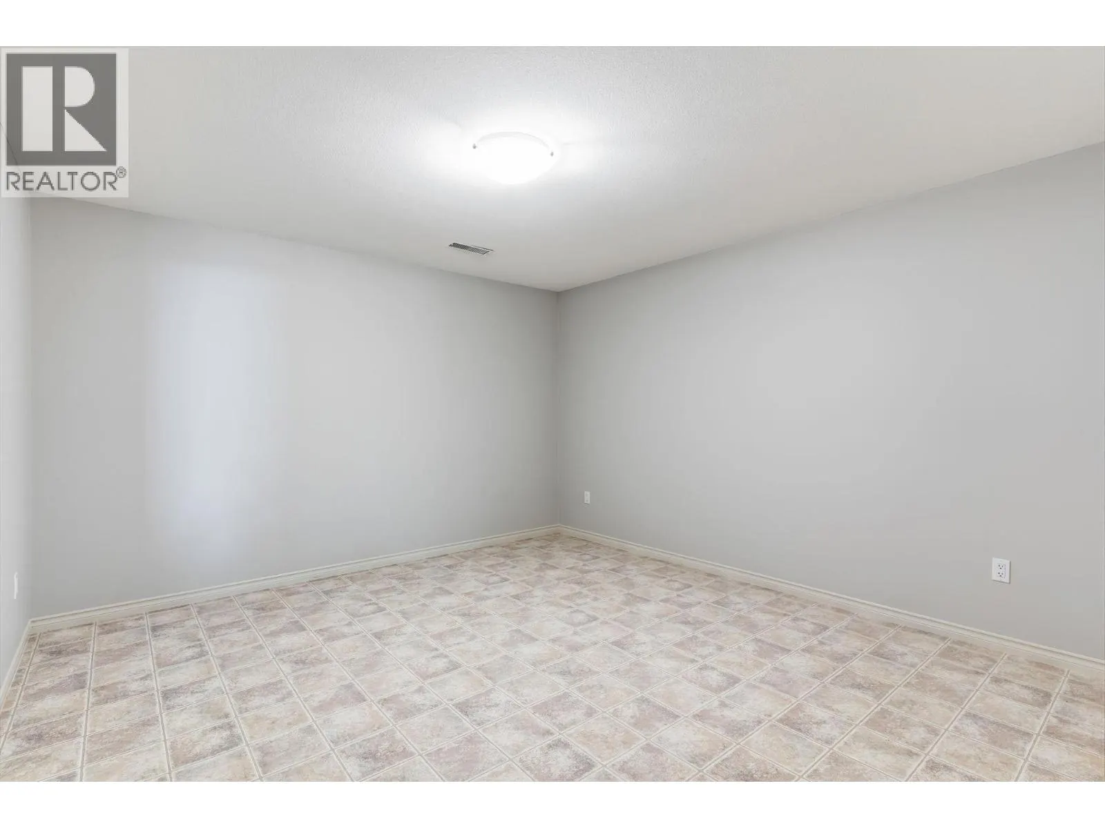 416 Quilchena Drive