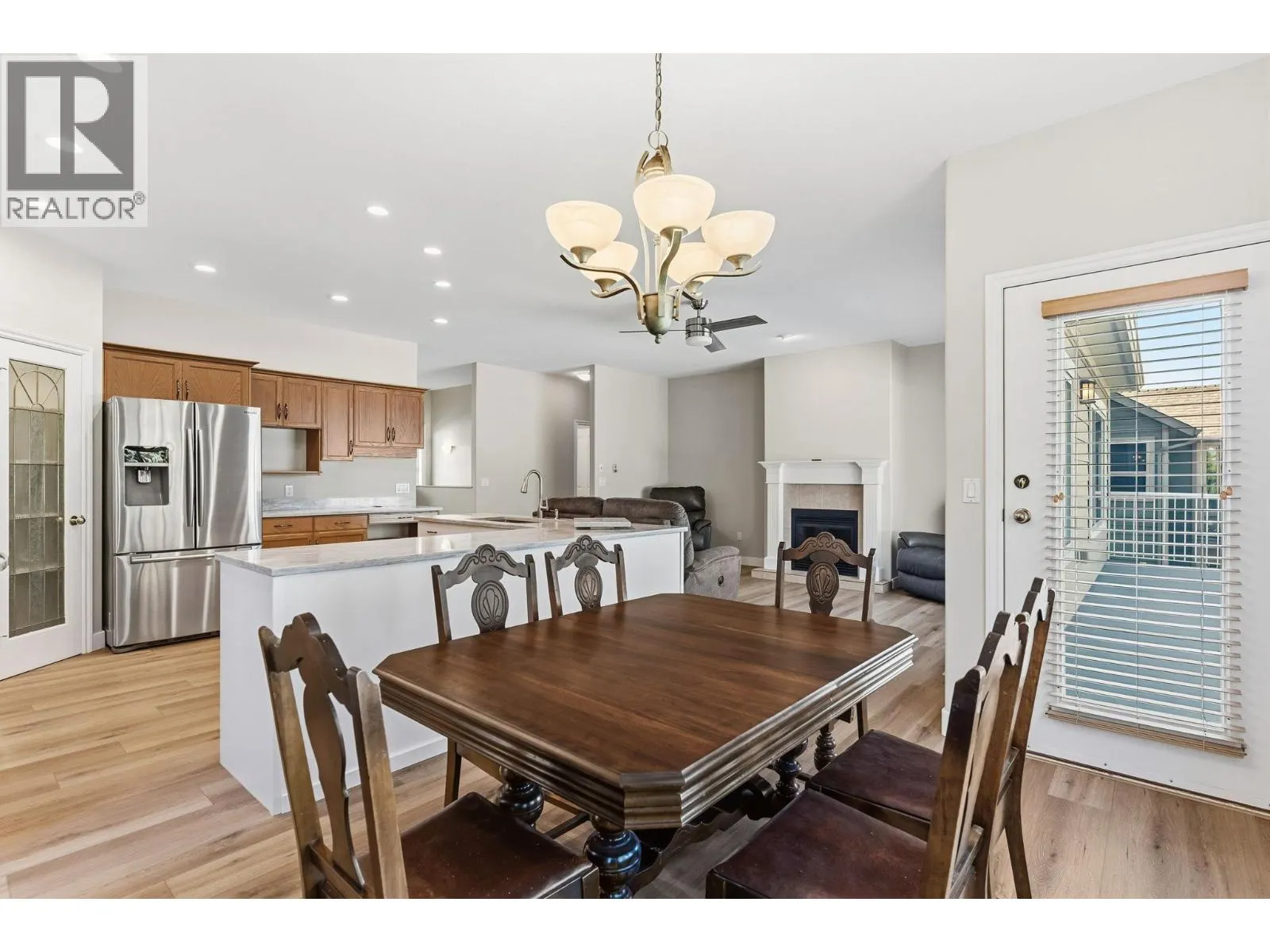 416 Quilchena Drive