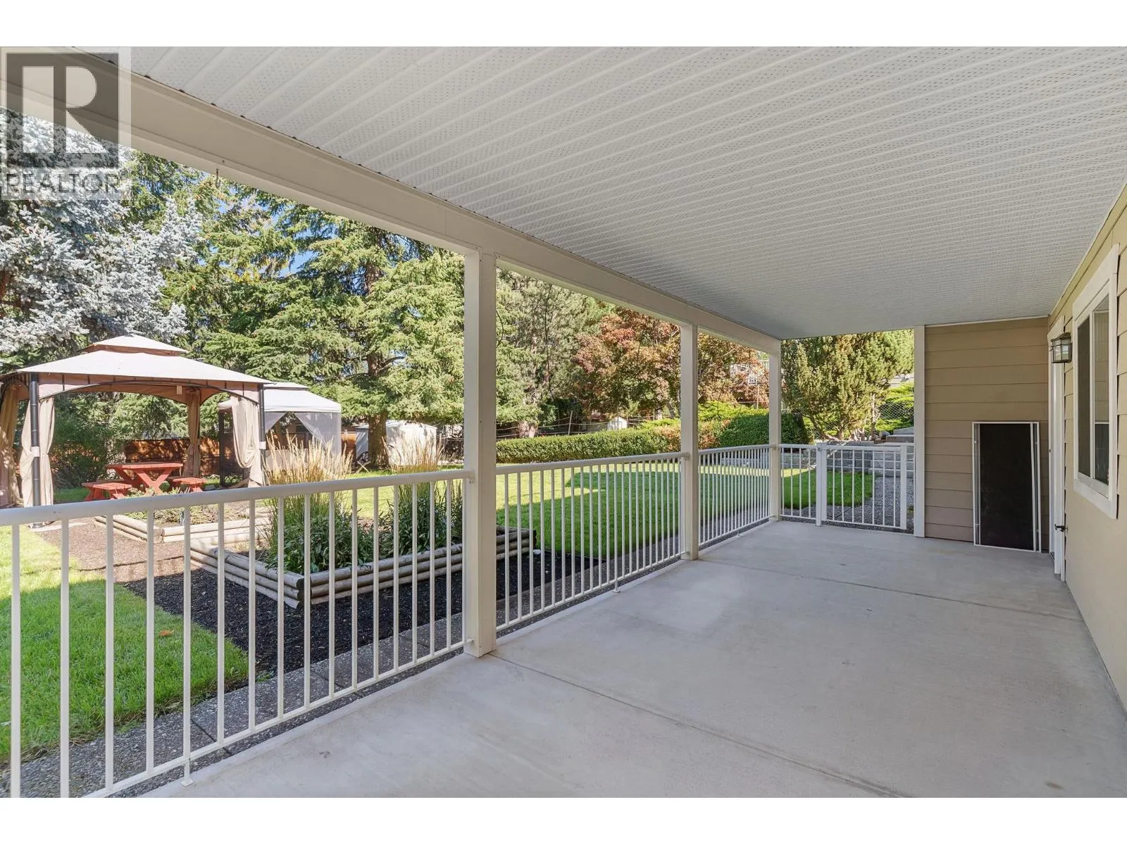 416 Quilchena Drive