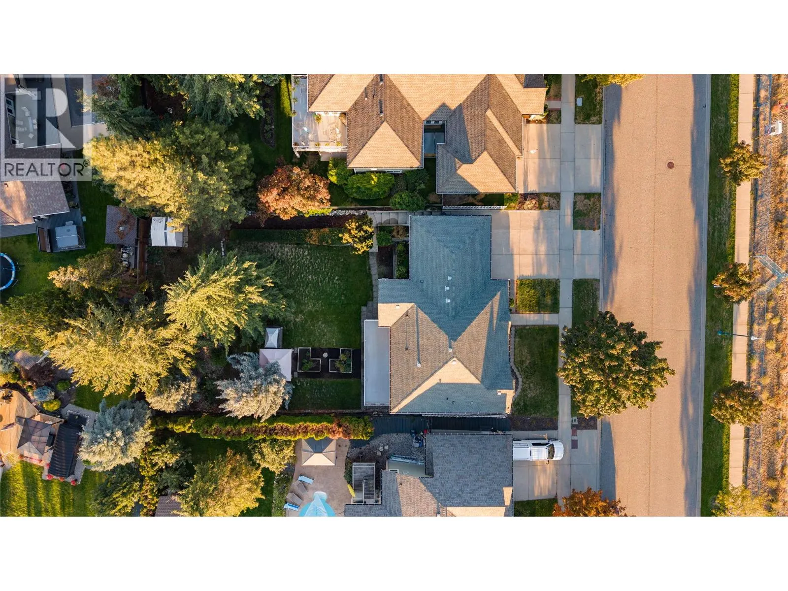 416 Quilchena Drive