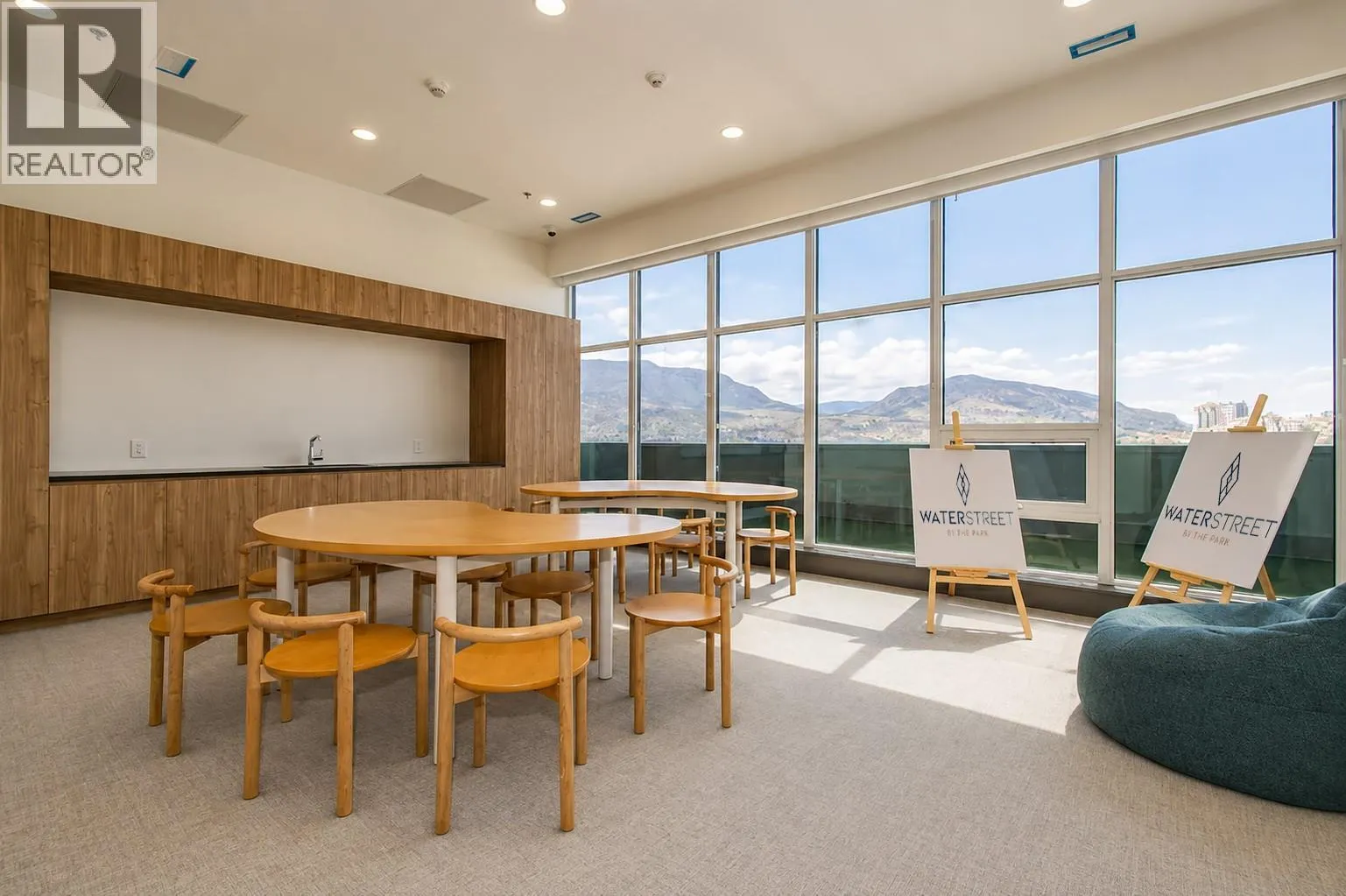 238 Leon Avenue Unit# 1901