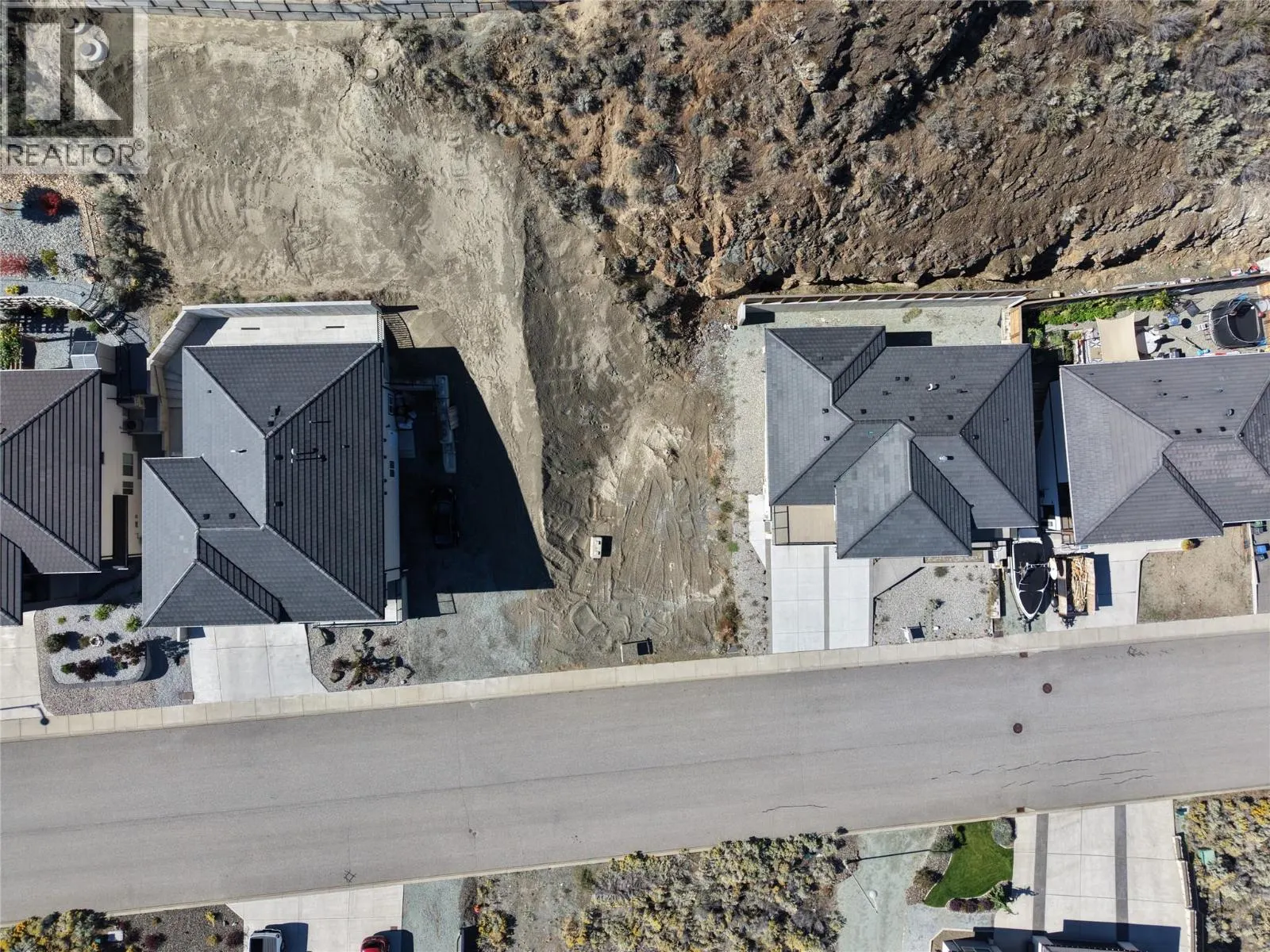 3804 Torrey Pines Drive