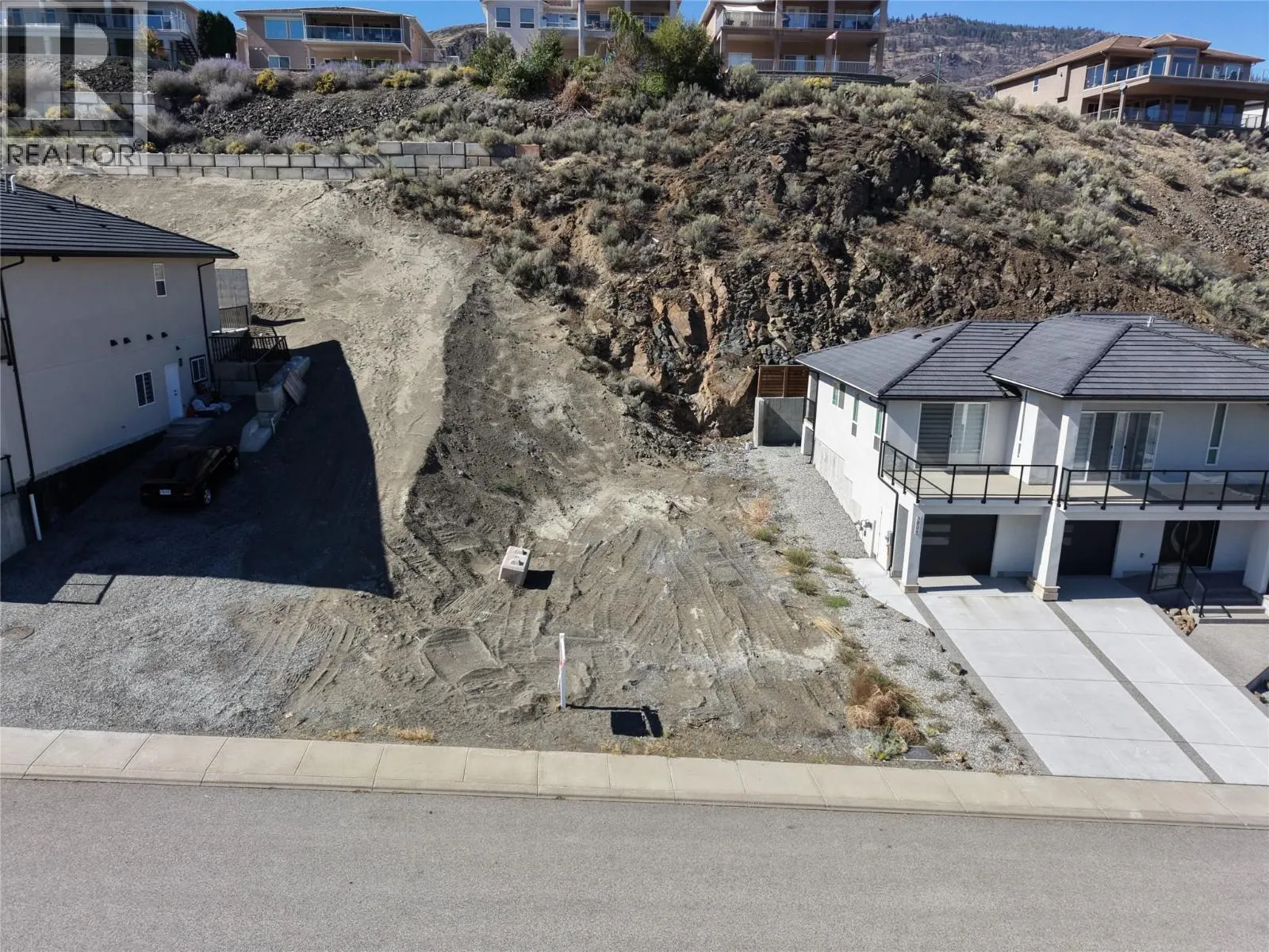 3804 Torrey Pines Drive