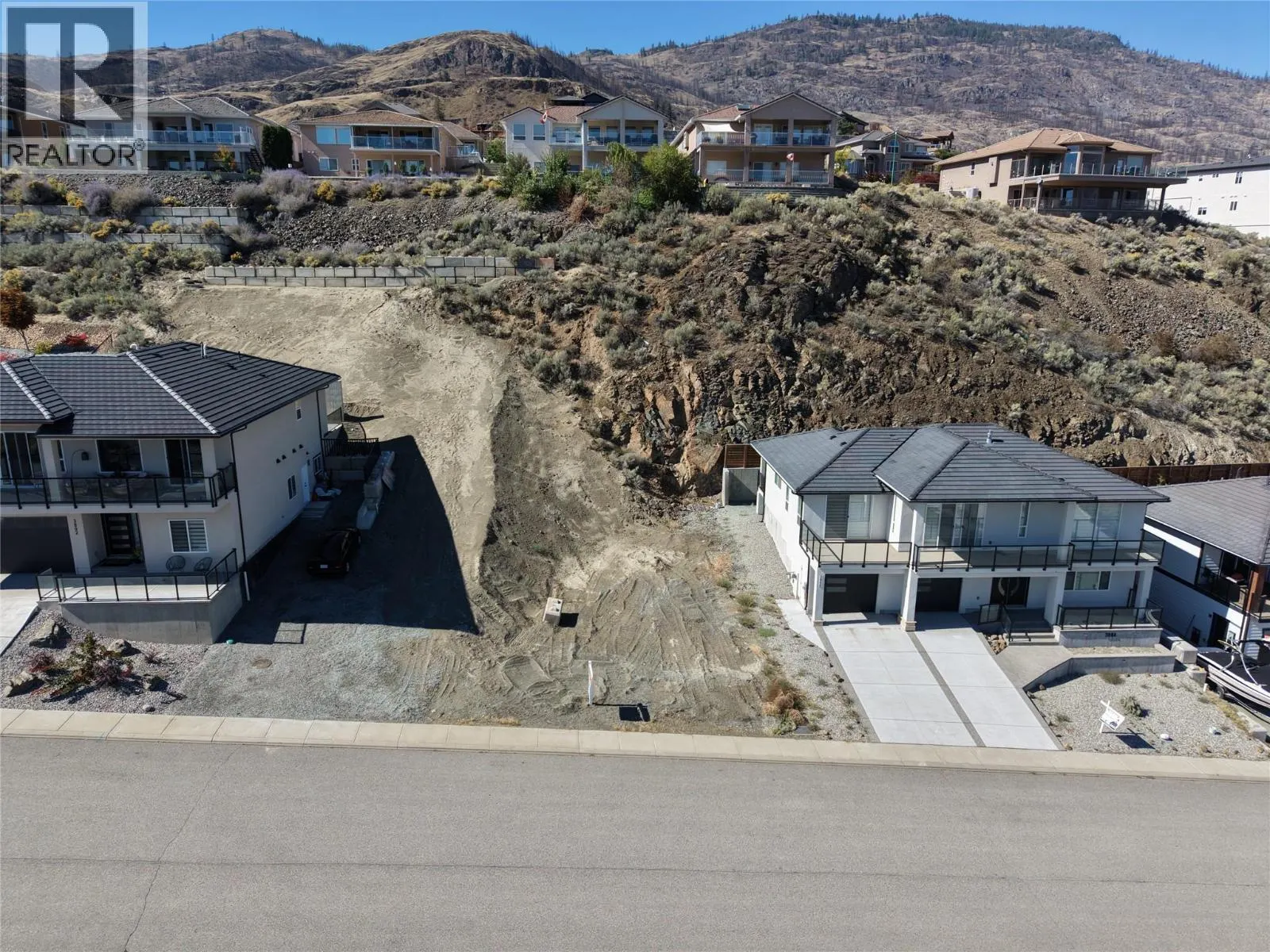 3804 Torrey Pines Drive