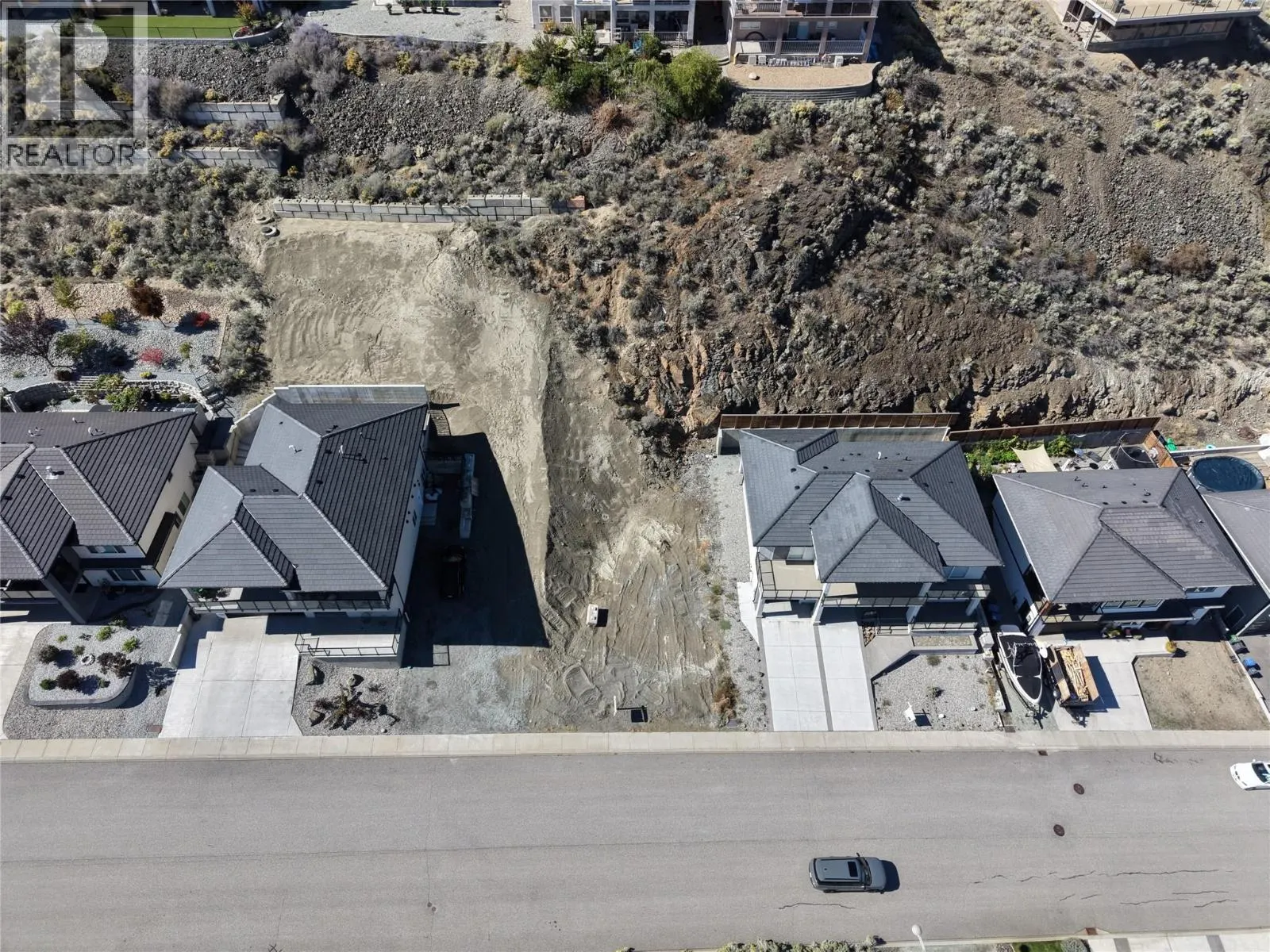 3804 Torrey Pines Drive