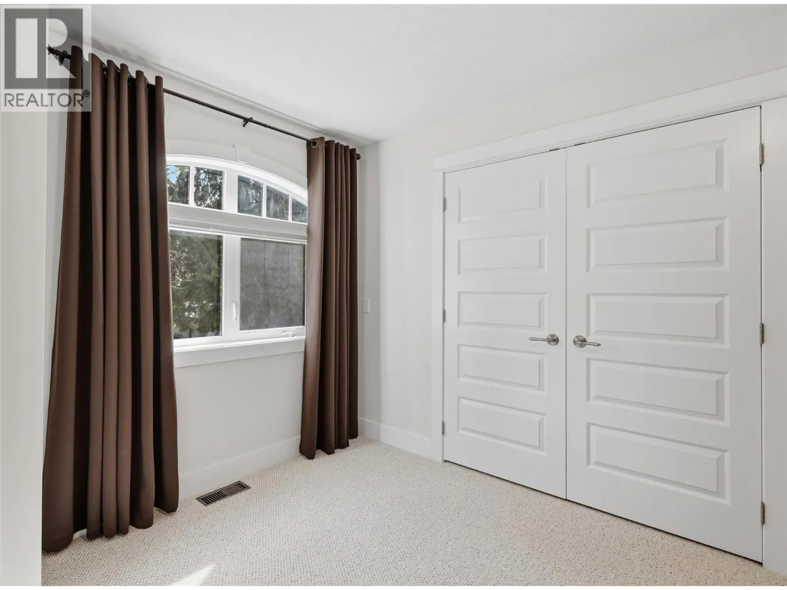 3950 Express Point Road Unit# 8