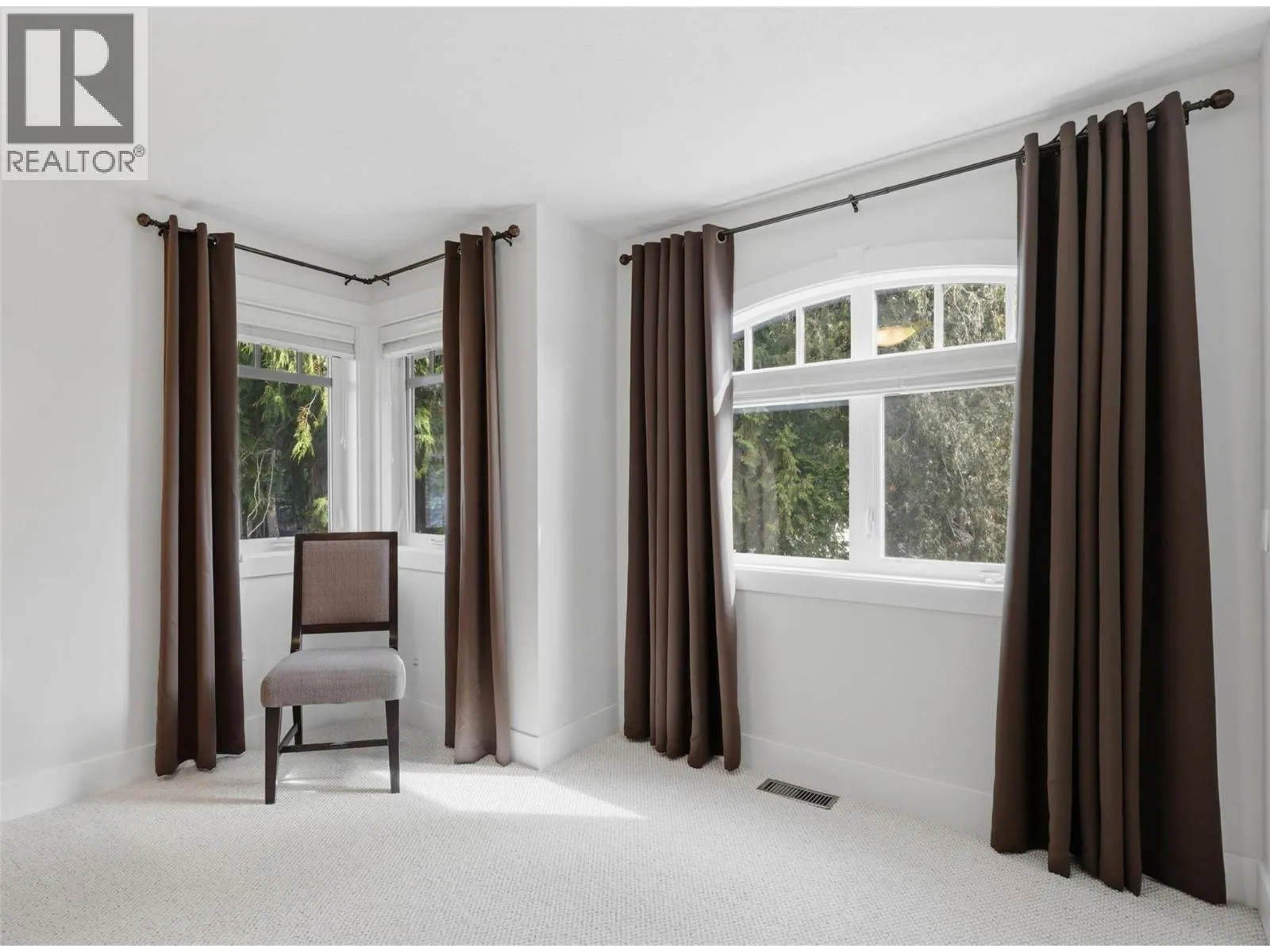 3950 Express Point Road Unit# 8
