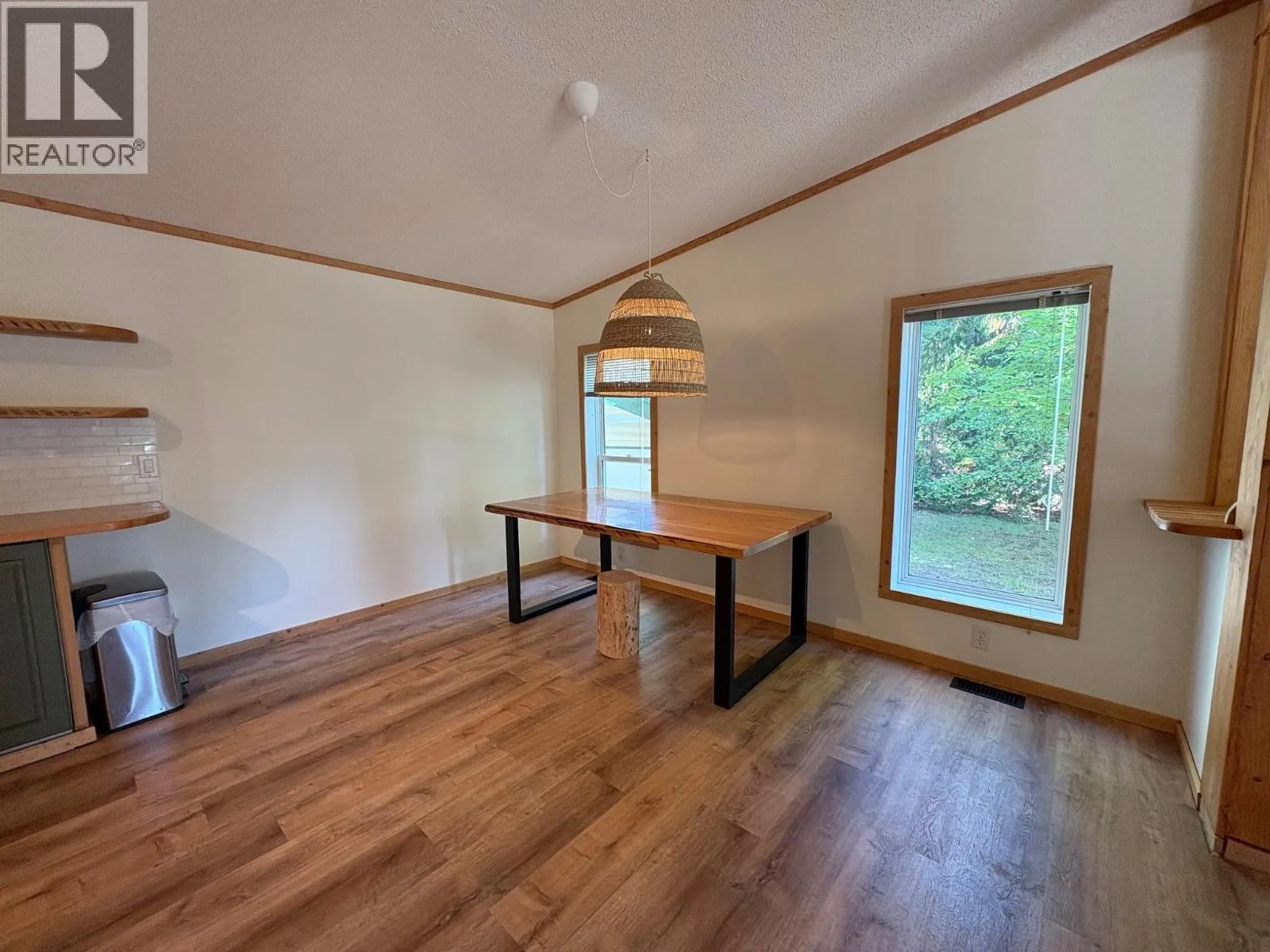 237 Dunlevy Road