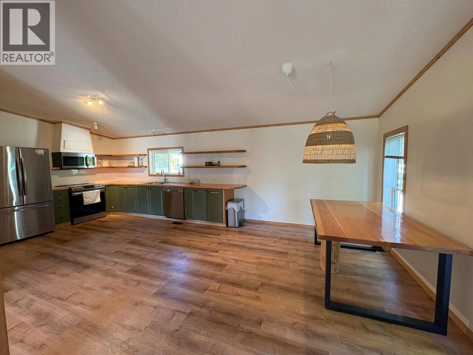 237 Dunlevy Road