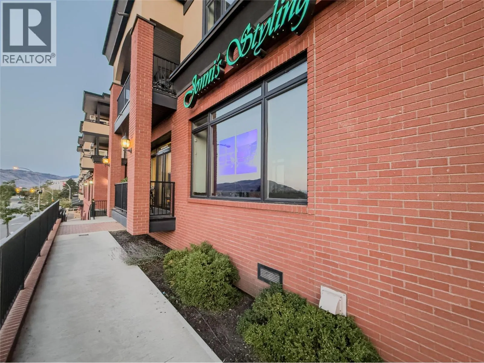 765 McGill Road Unit# 101
