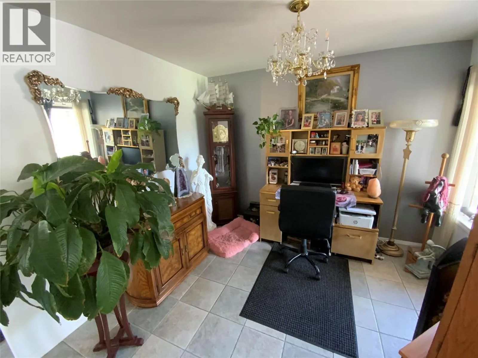 437 RIDGE Road