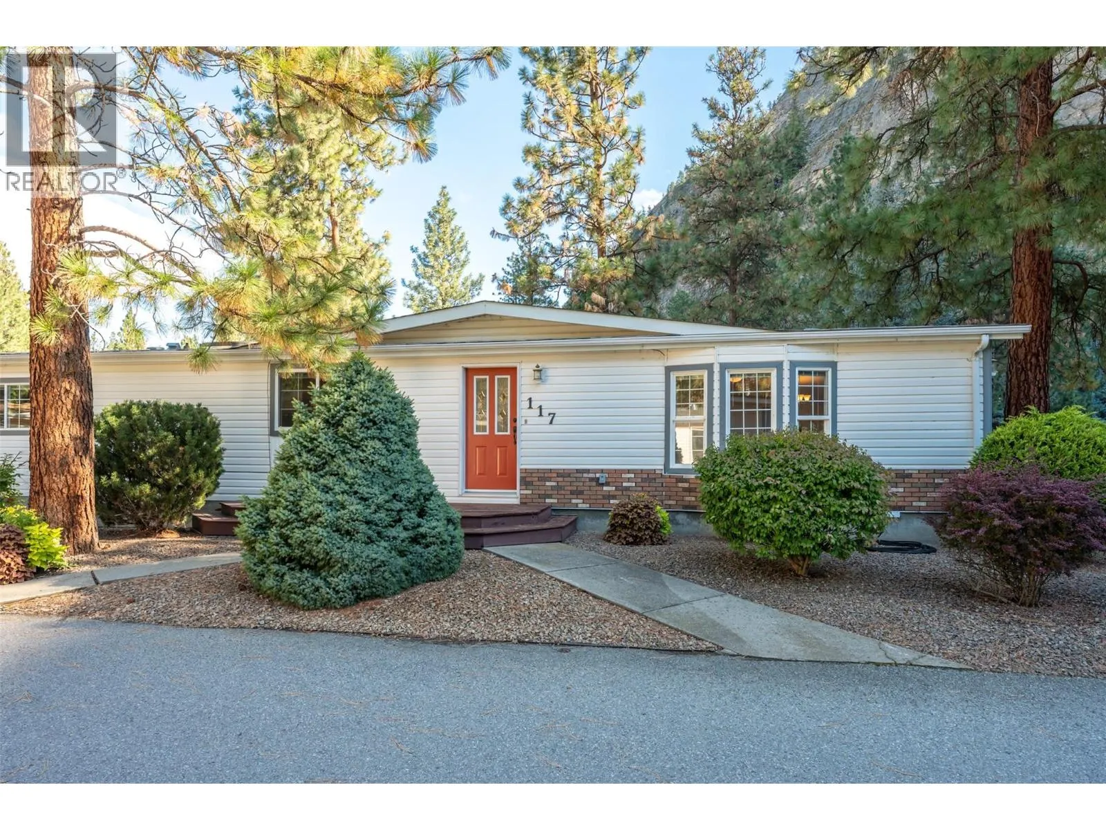 8487 97 Highway Unit# 117