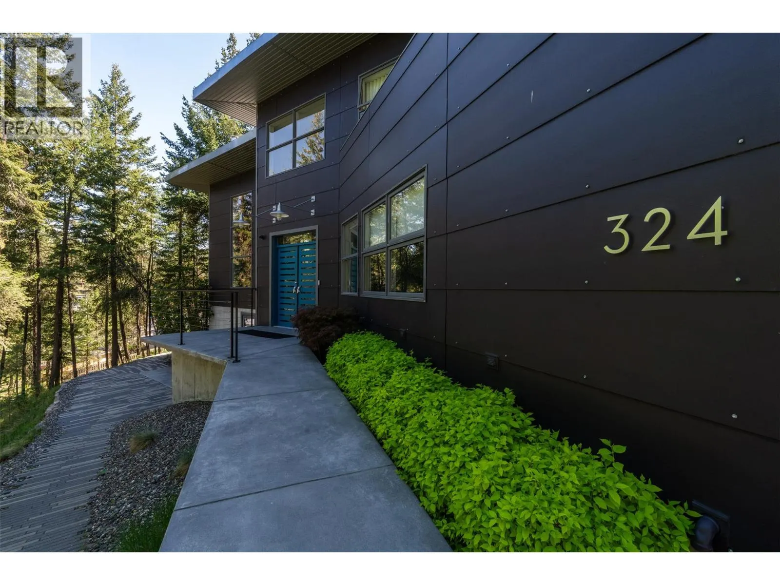 324 Clifton Road
