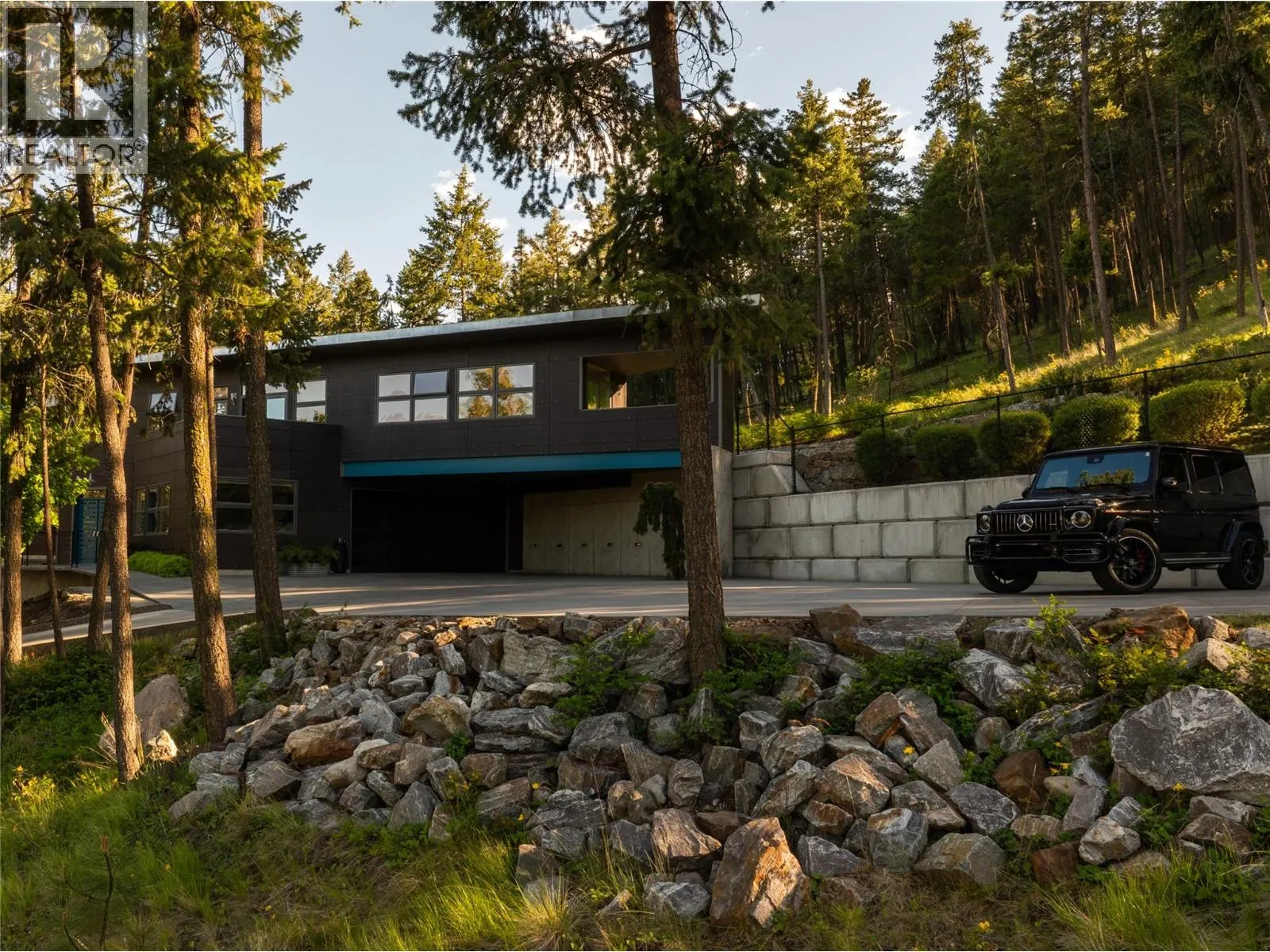 324 Clifton Road