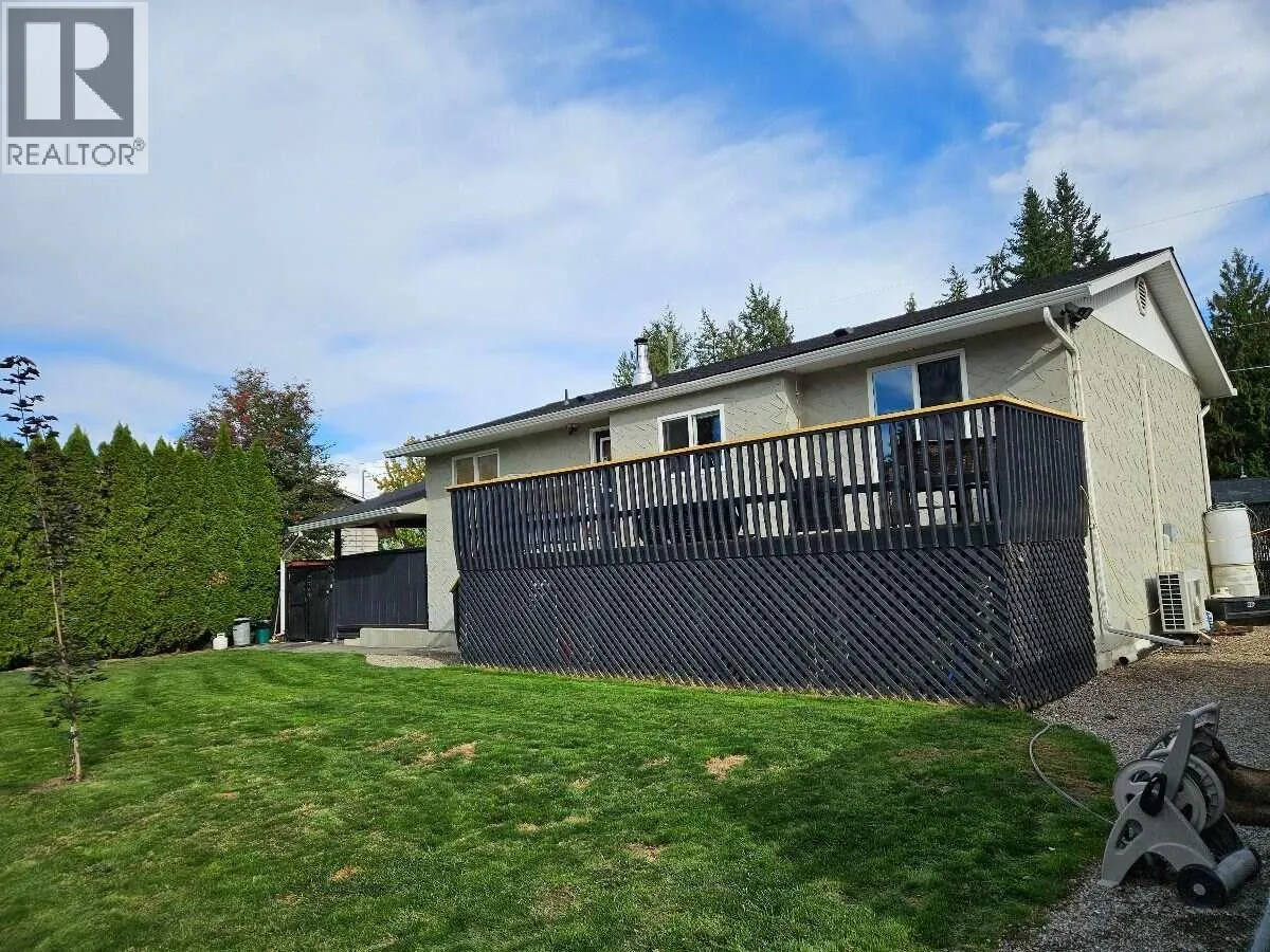 606 Gillis Avenue