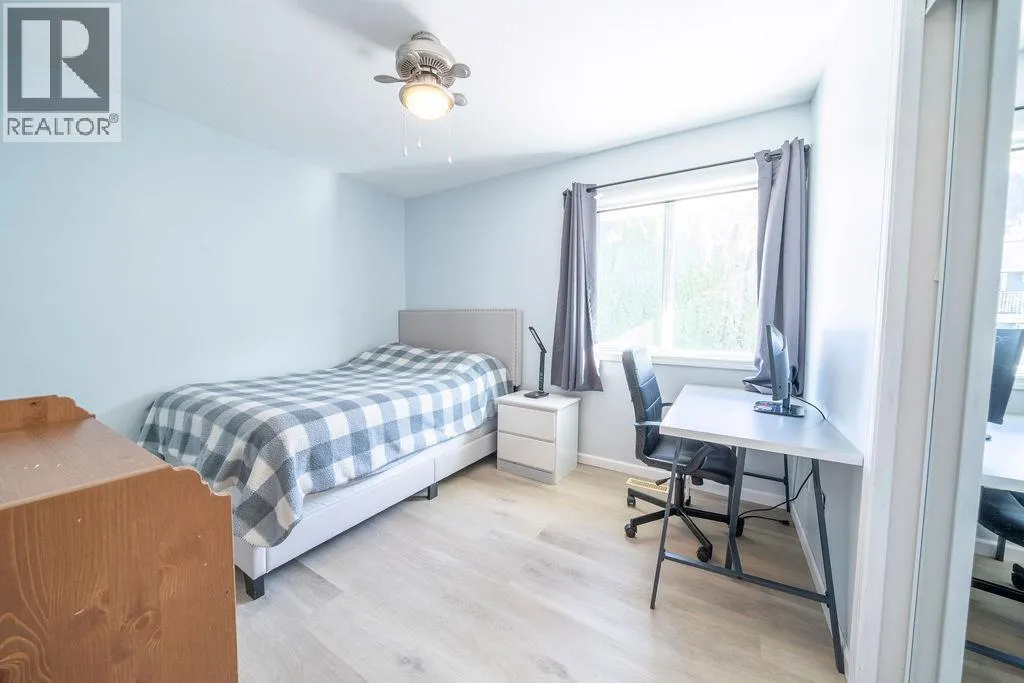 2526 NECHAKO Drive Unit# 10