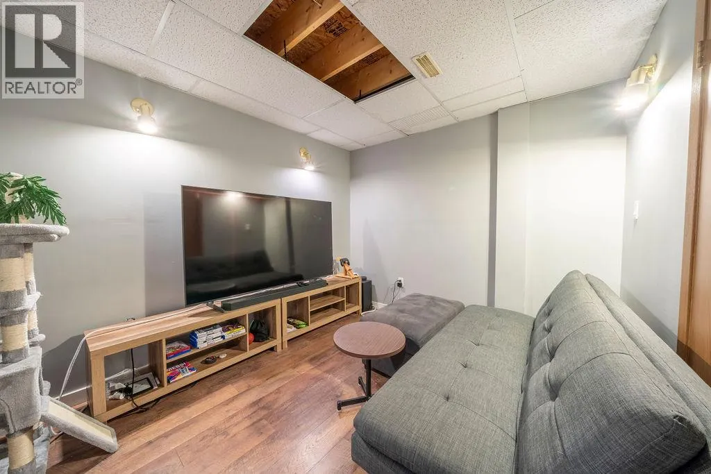 2526 NECHAKO Drive Unit# 10
