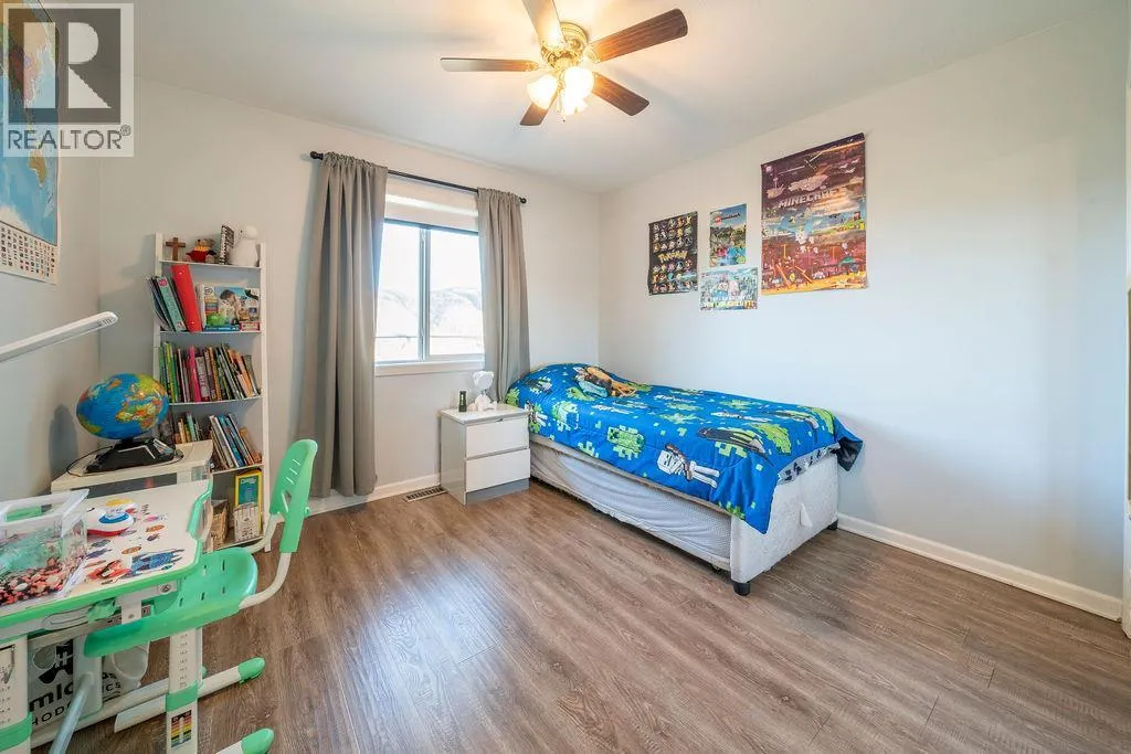 2526 NECHAKO Drive Unit# 10