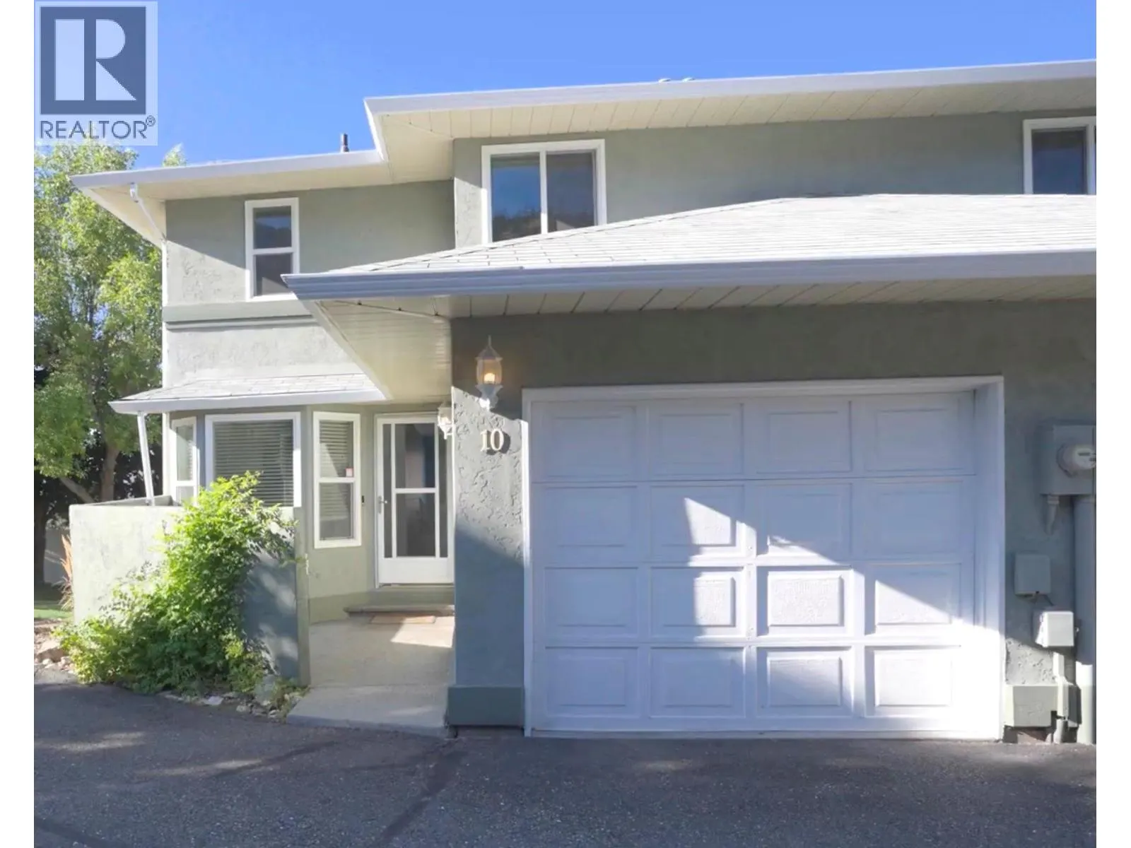 2526 NECHAKO Drive Unit# 10