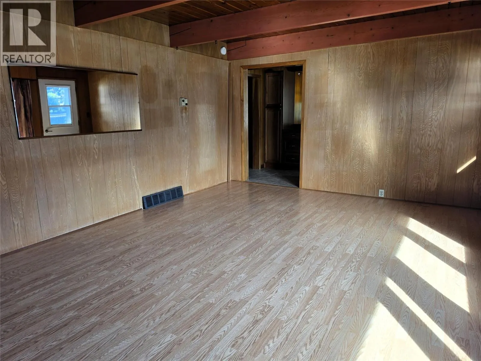 582 Valhalla Road