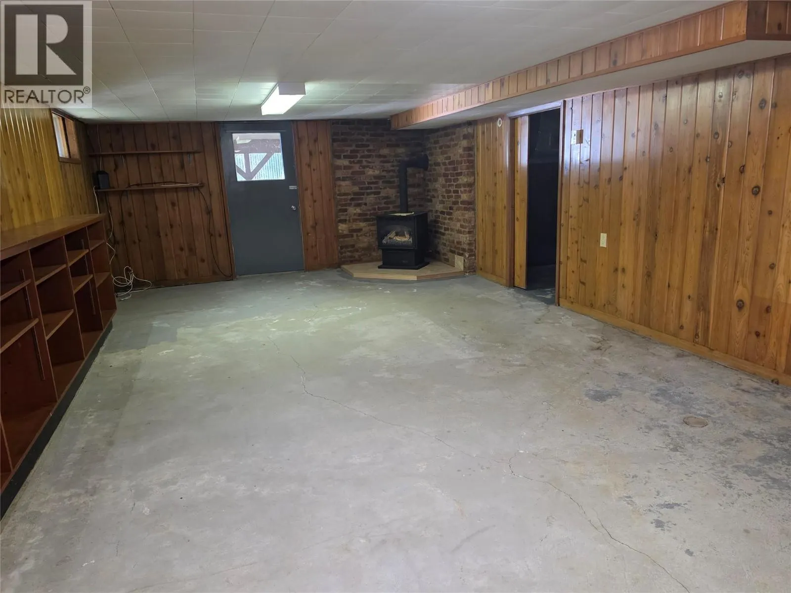 582 Valhalla Road