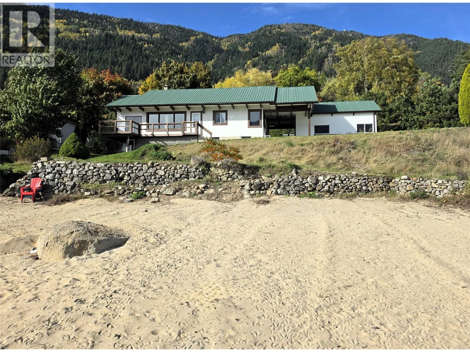 582 Valhalla Road