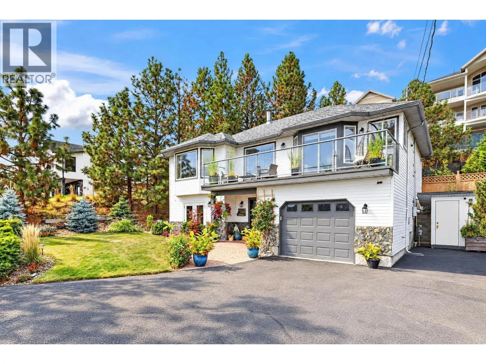 5290 Clarence Road