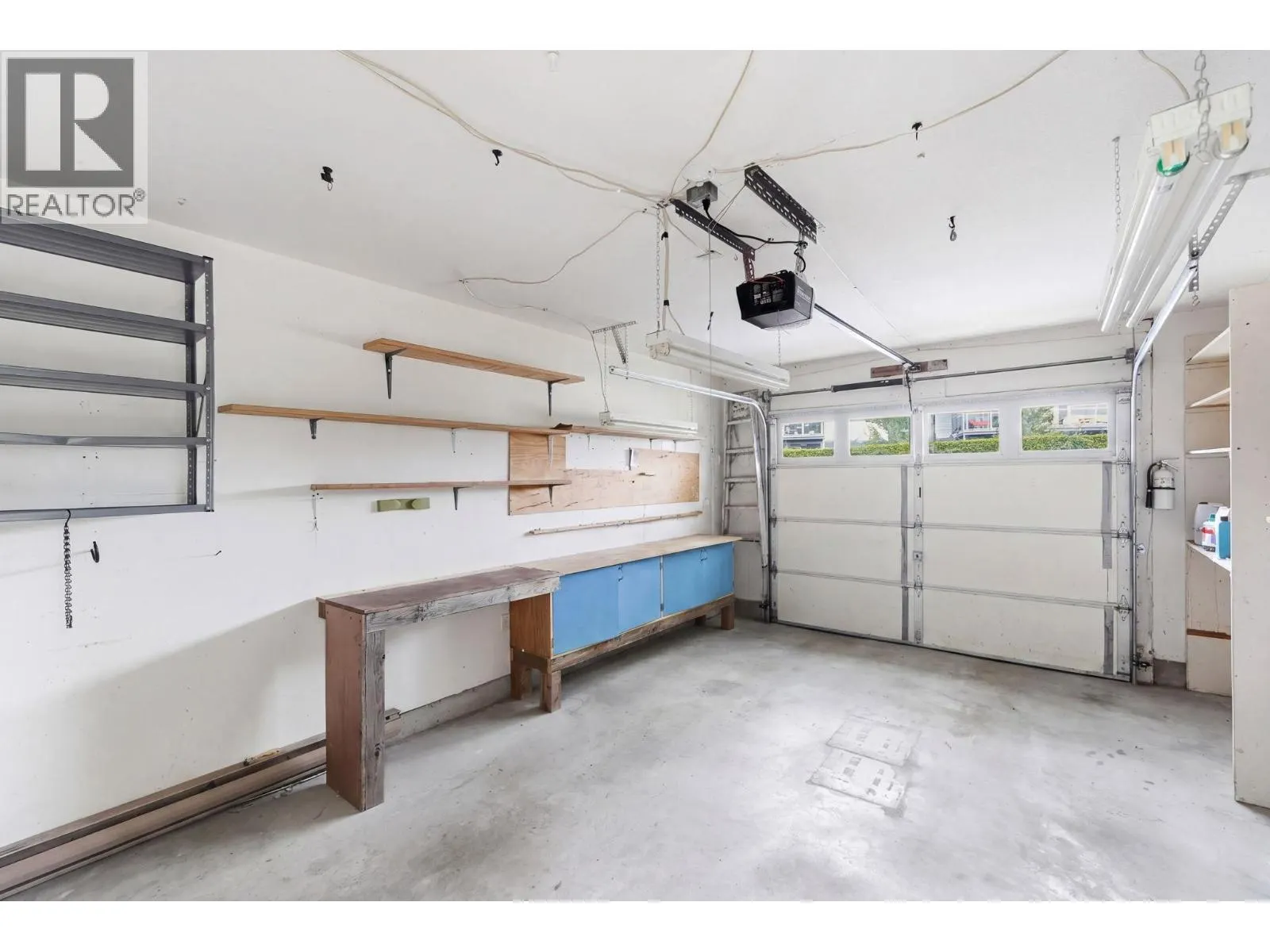 4035 Gellatly Road Unit# 106