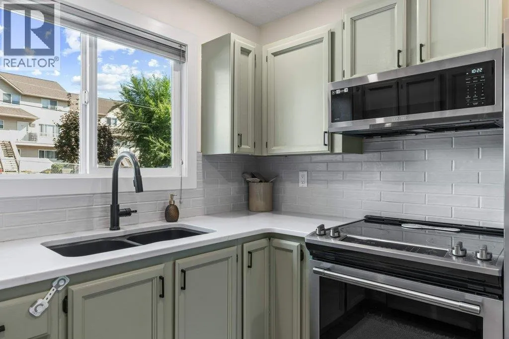 4200 Alexis Park Drive Unit# 17