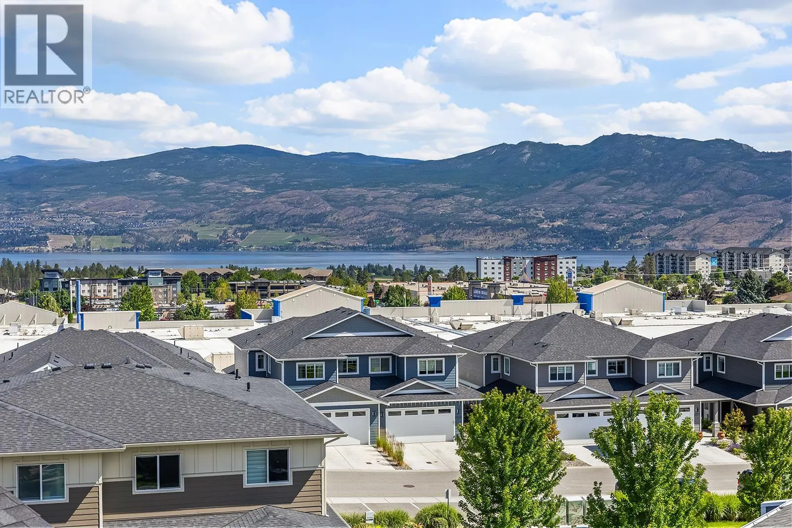 3352 Hawks Crescent