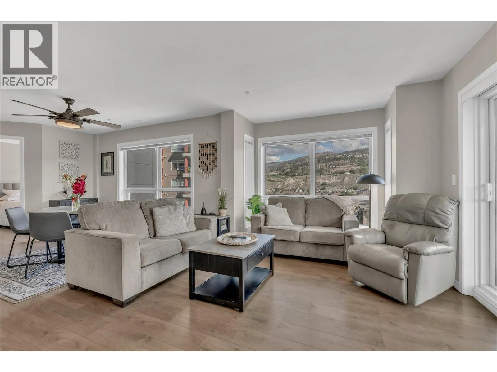 3388 Skaha Lake Road Unit# 807