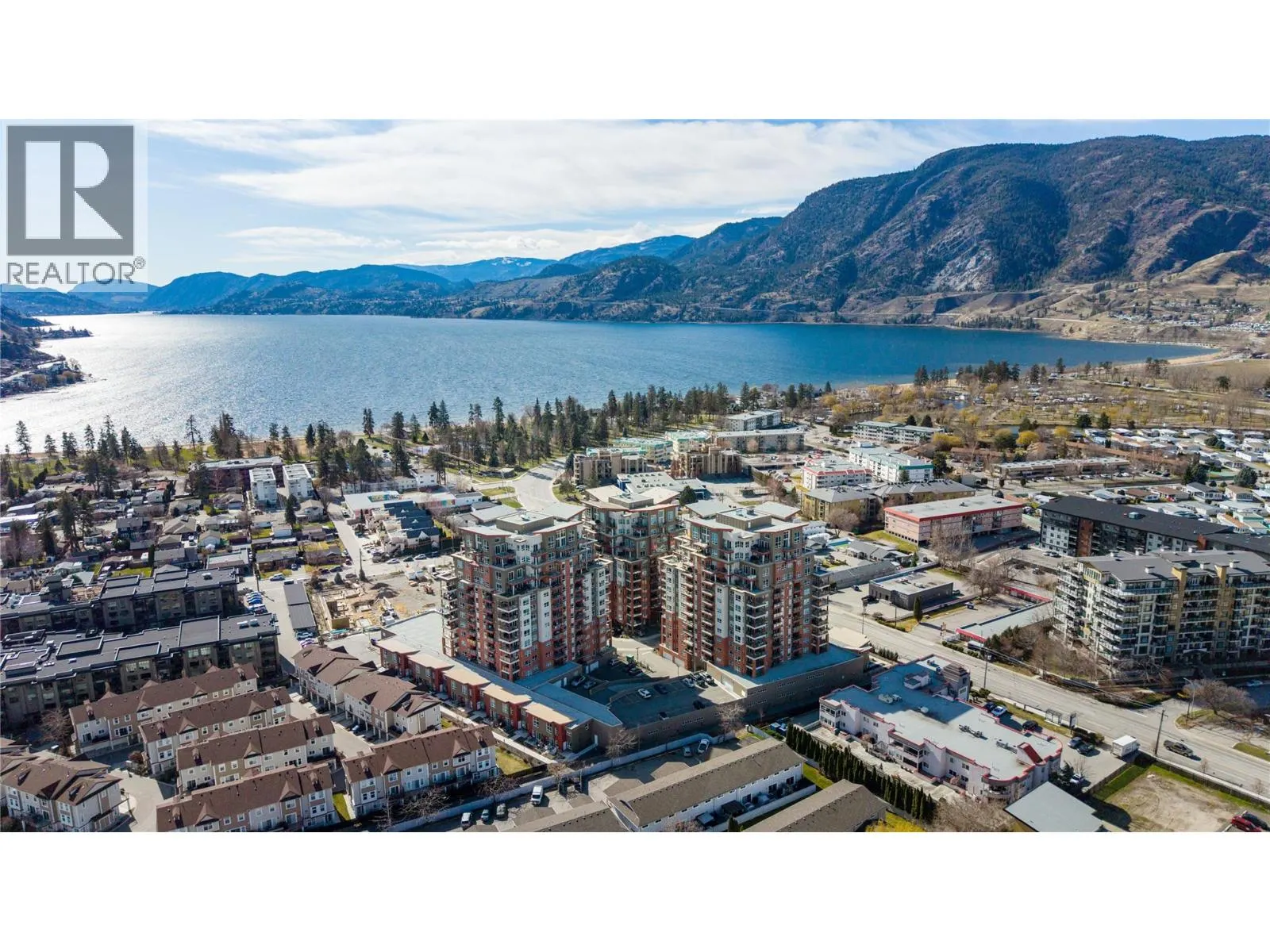 3388 Skaha Lake Road Unit# 807