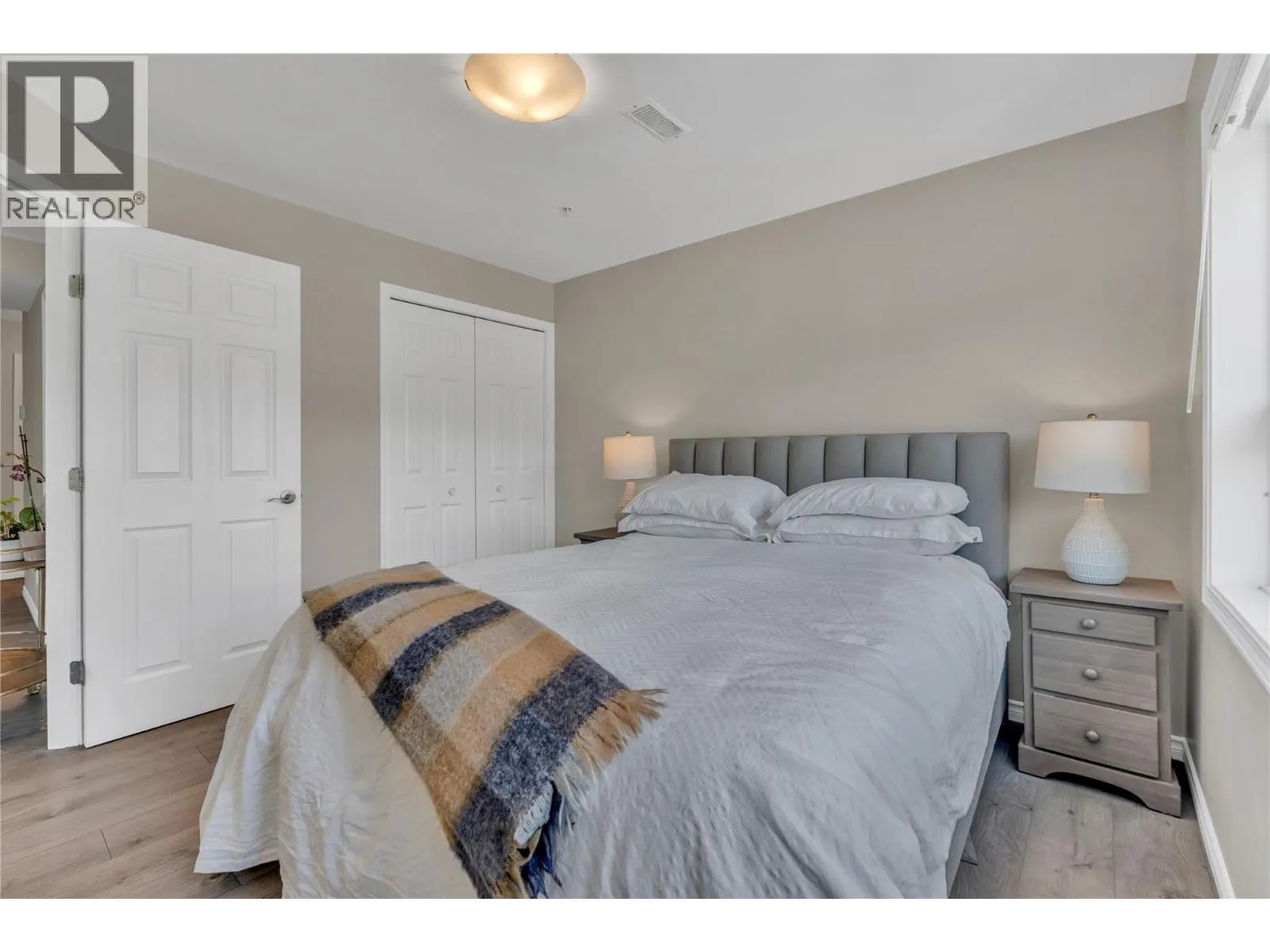 3388 Skaha Lake Road Unit# 807