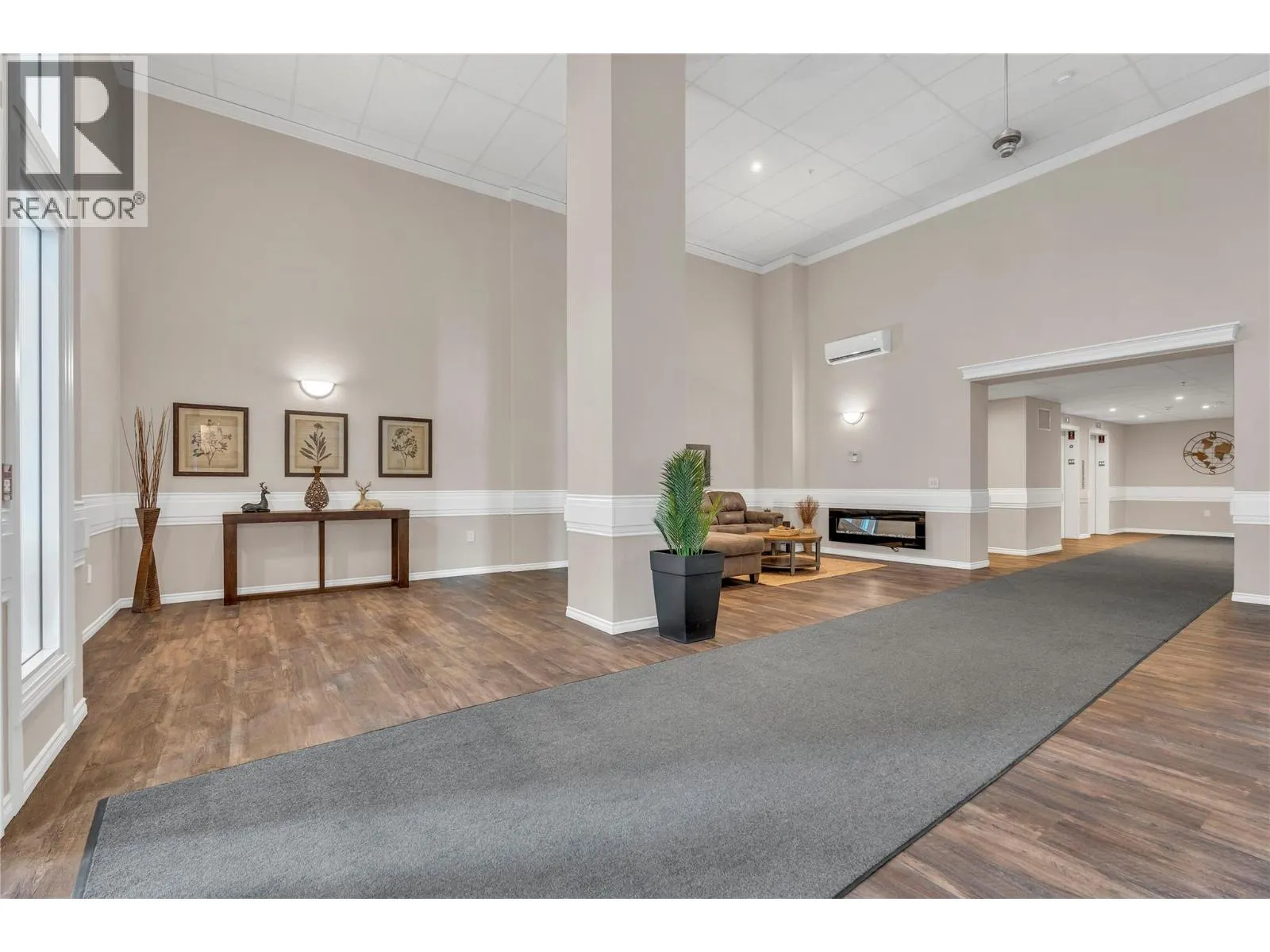 3388 Skaha Lake Road Unit# 807