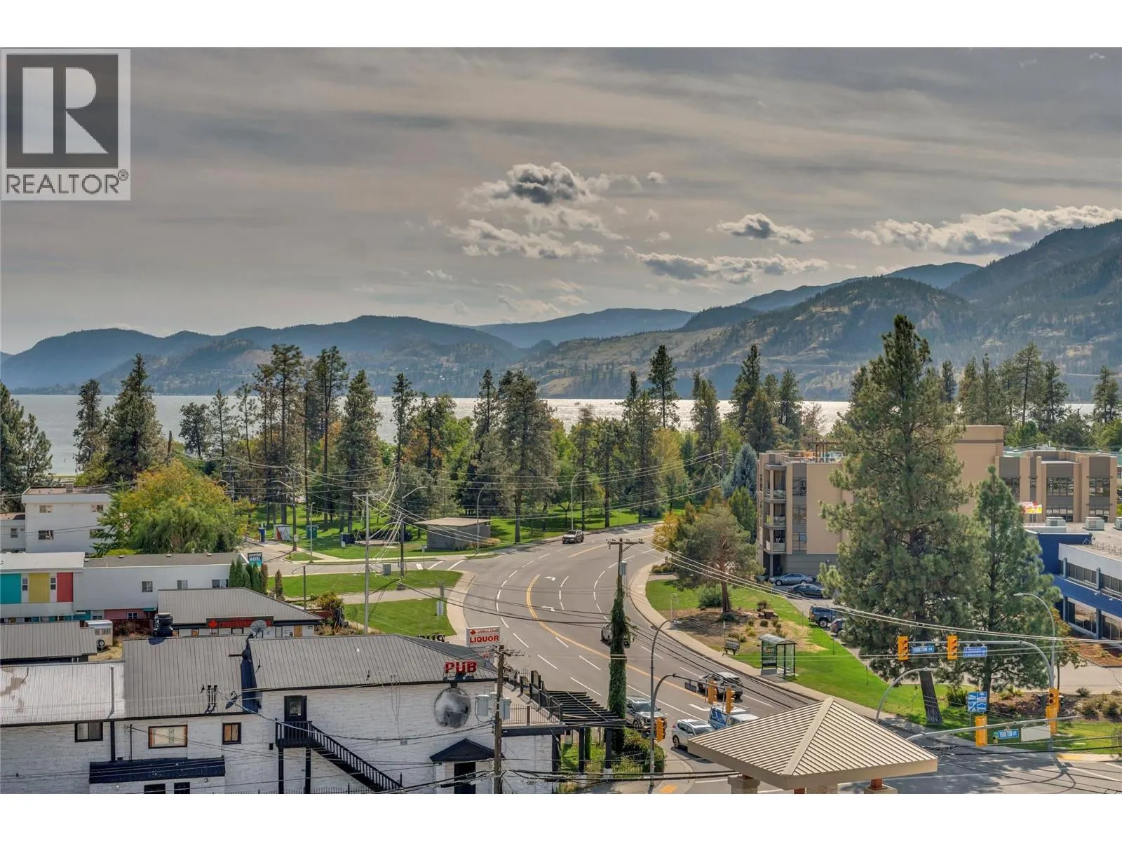 3388 Skaha Lake Road Unit# 807