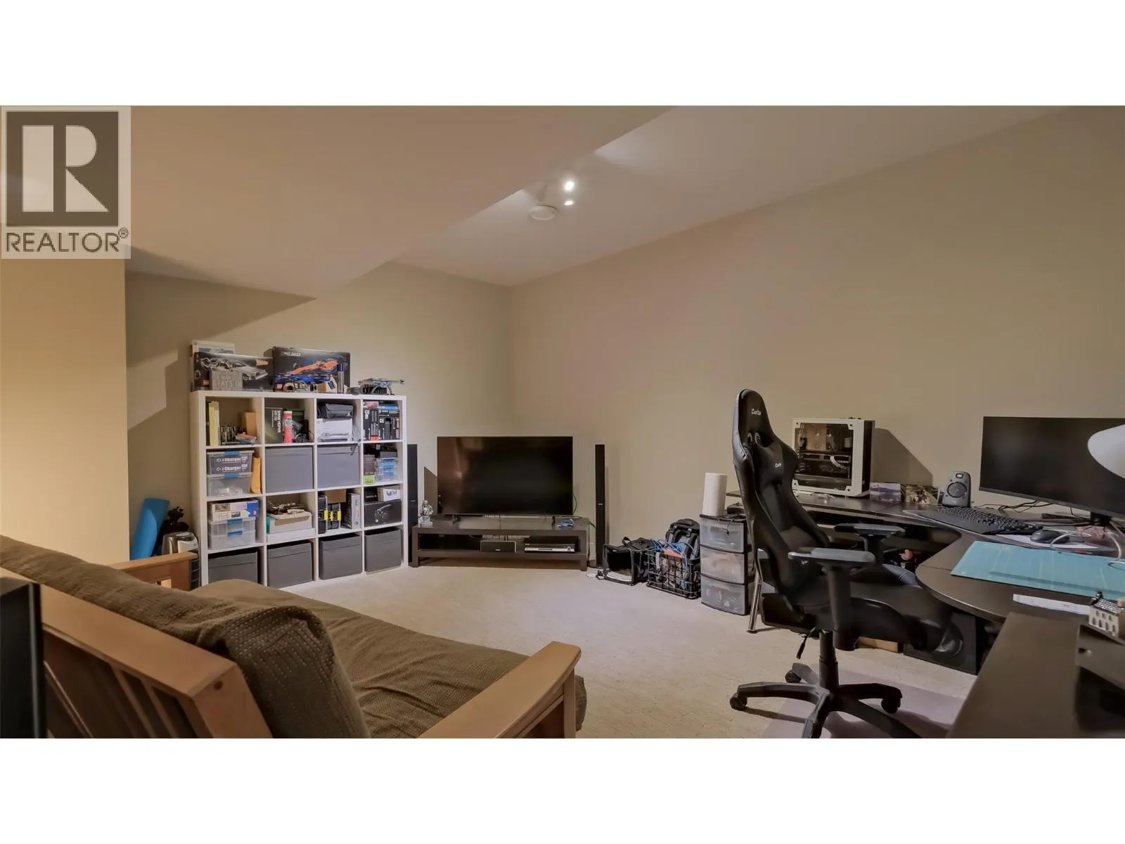 2490 Tuscany Drive Unit# 82