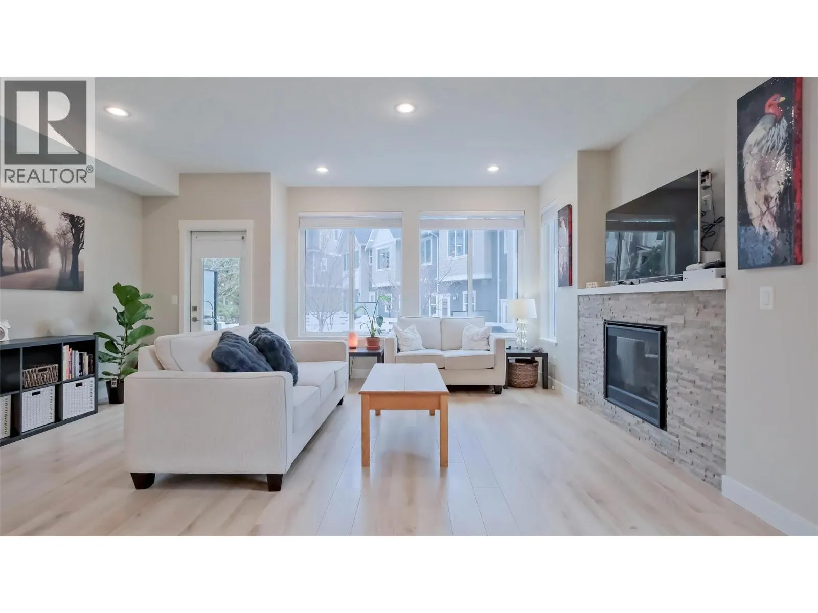 2490 Tuscany Drive Unit# 82
