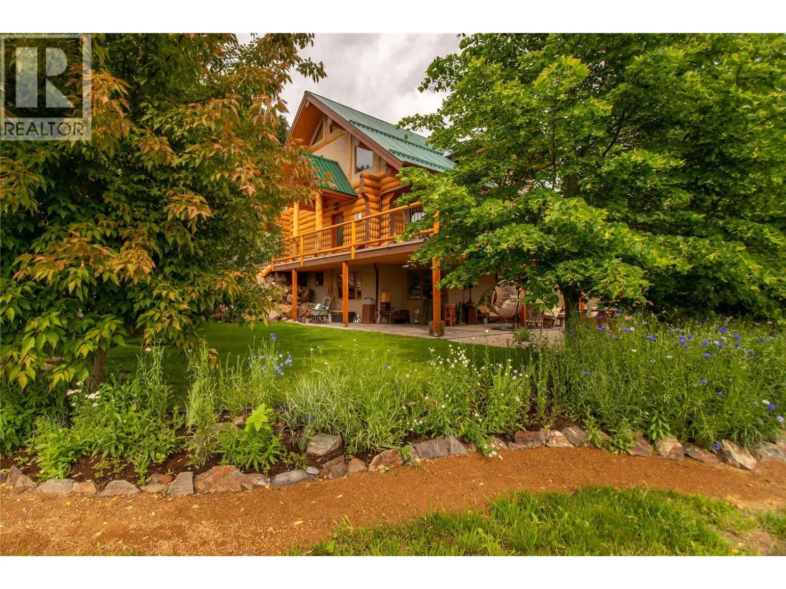 1225 Round Lake Road