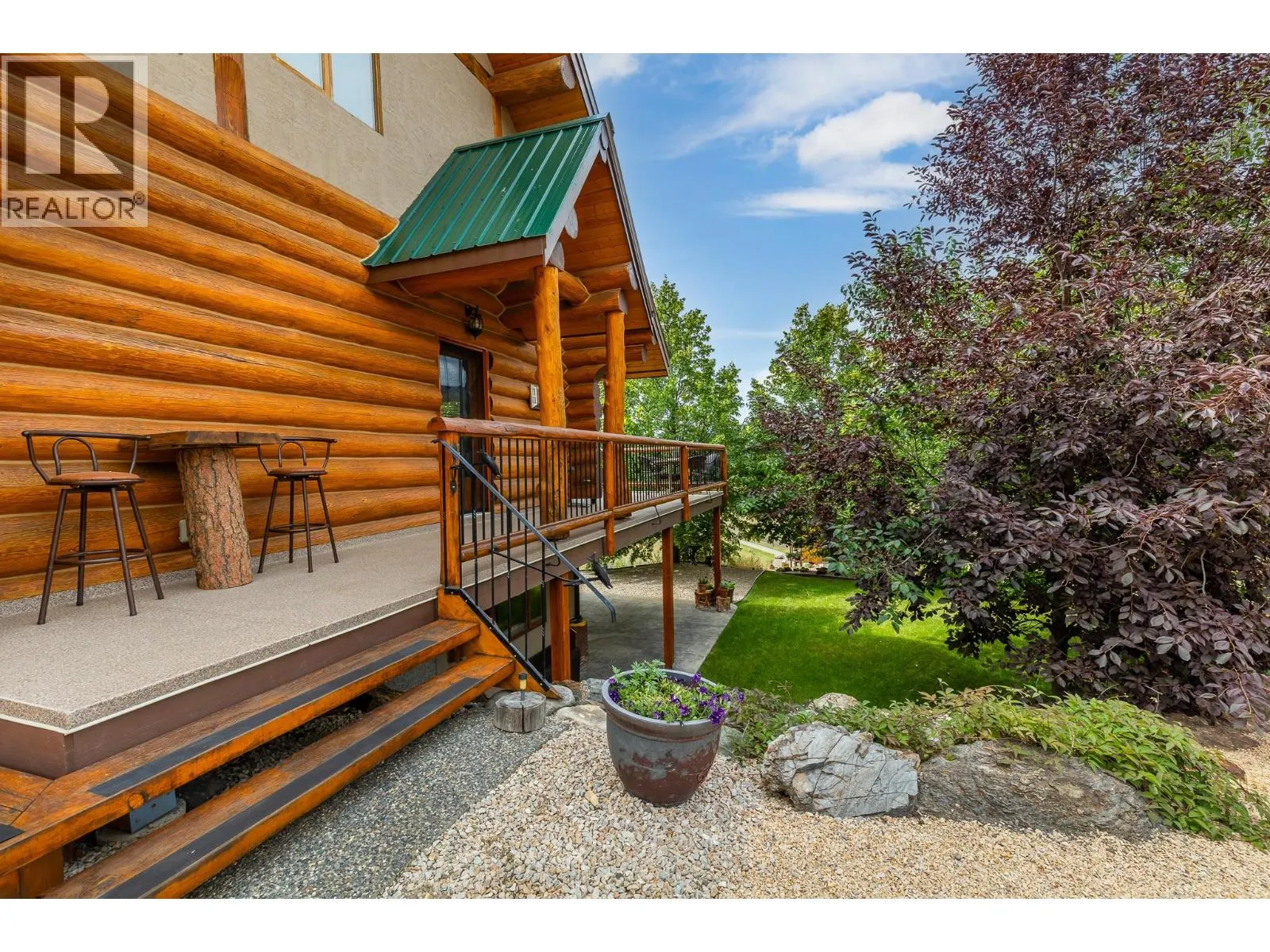 1225 Round Lake Road