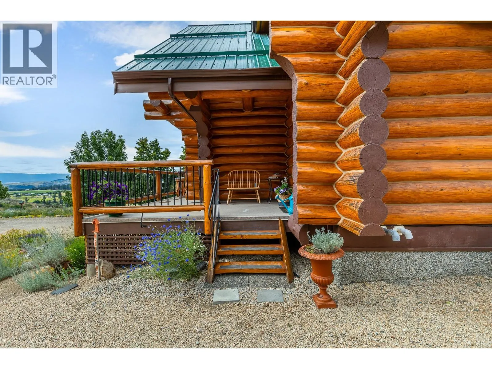 1225 Round Lake Road