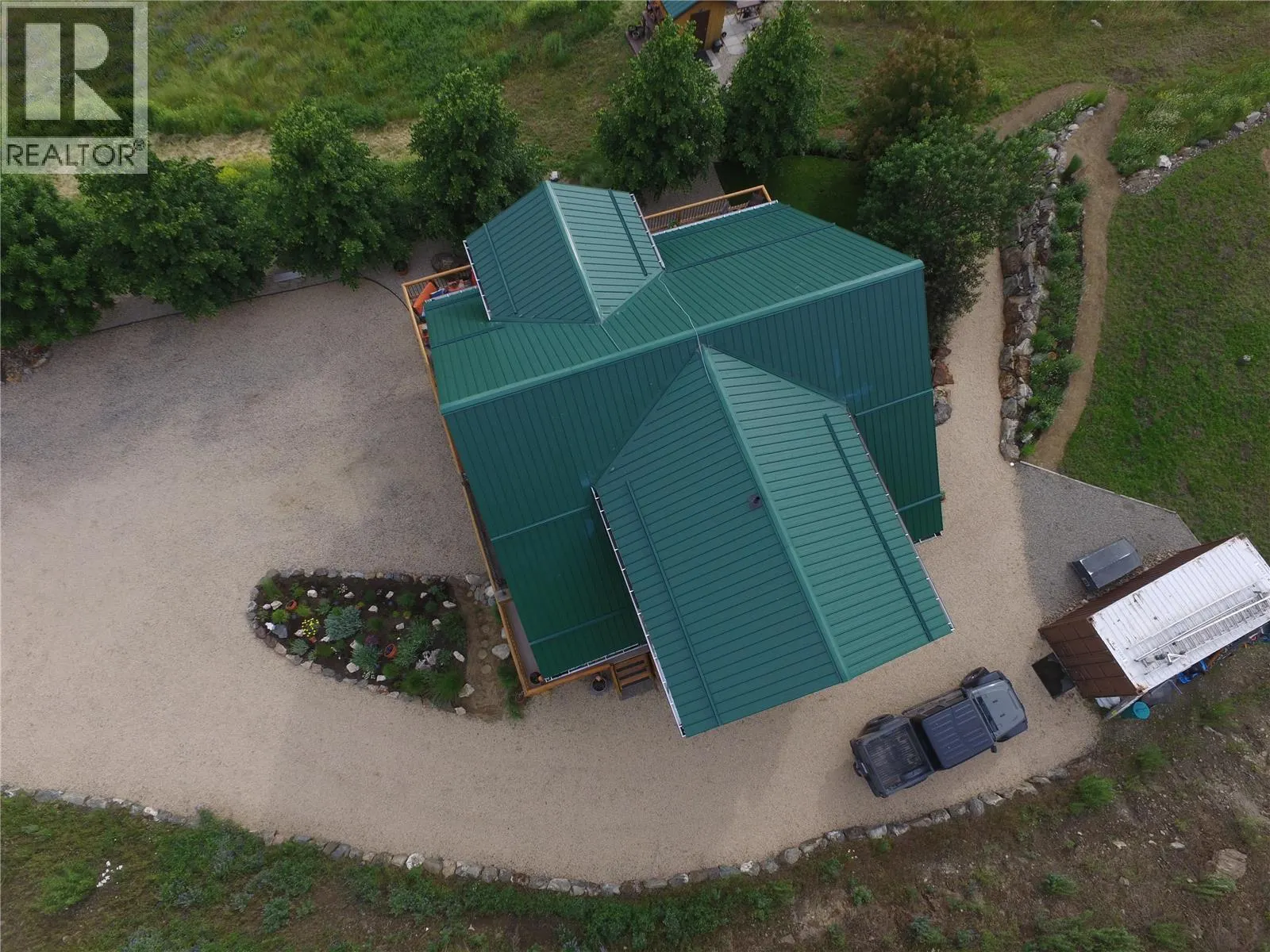 1225 Round Lake Road