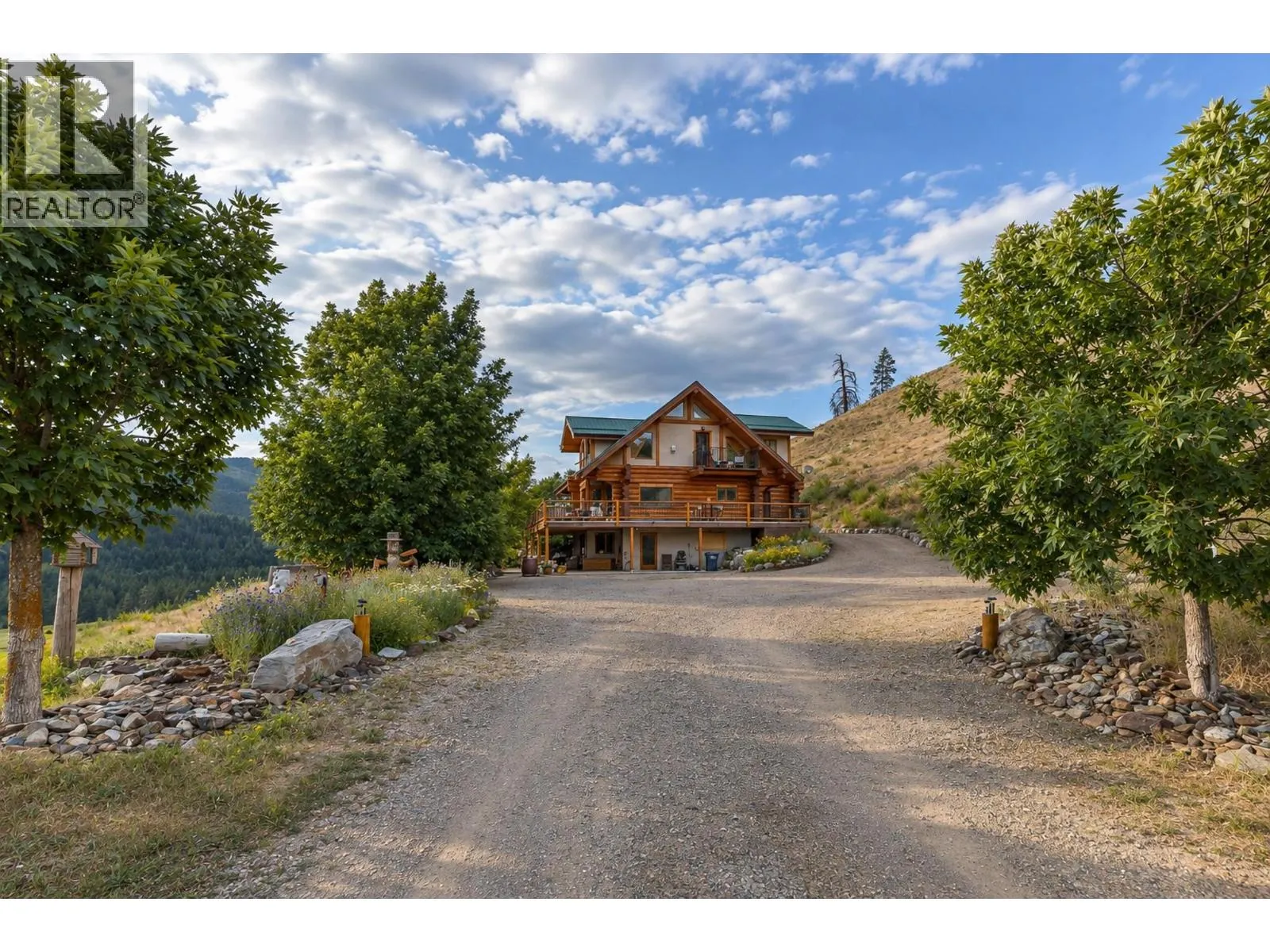 1225 Round Lake Road