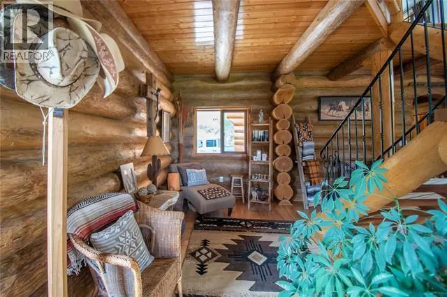 1225 Round Lake Road