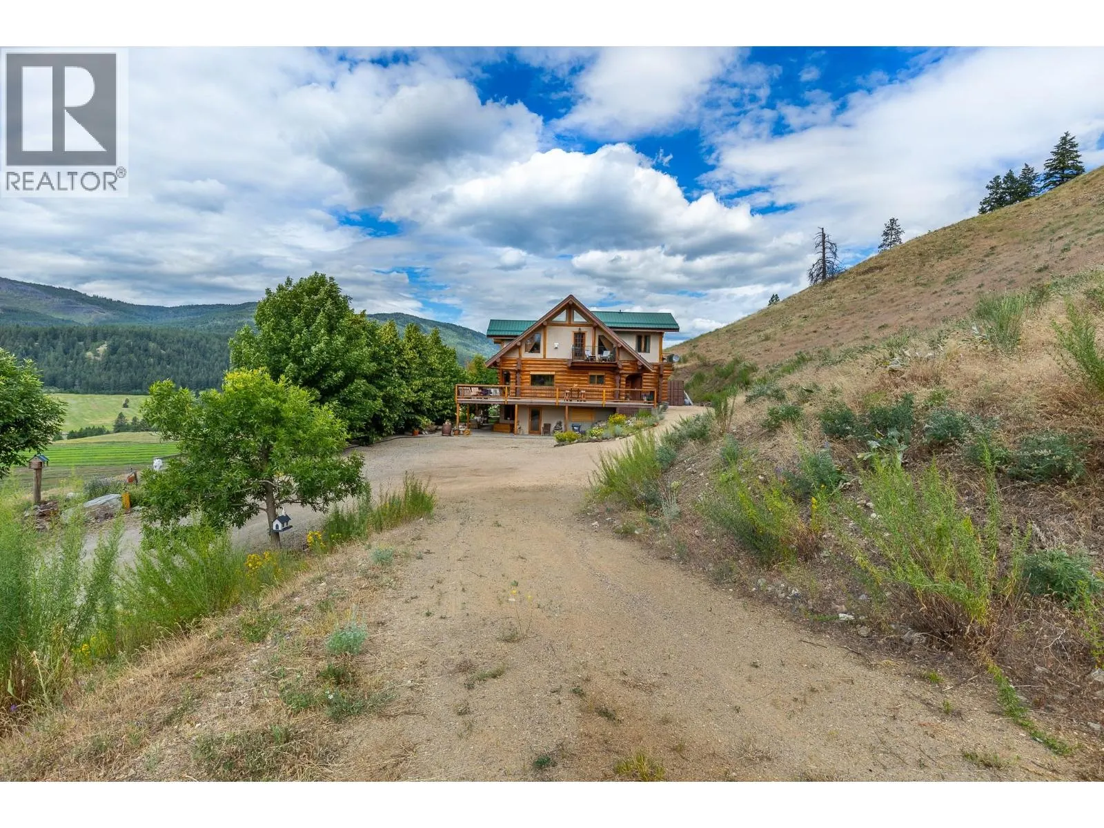 1225 Round Lake Road