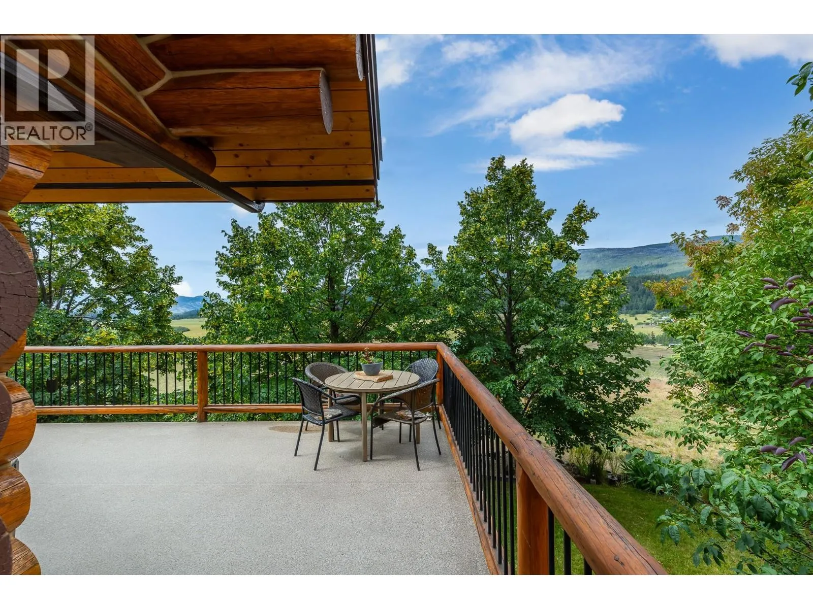 1225 Round Lake Road