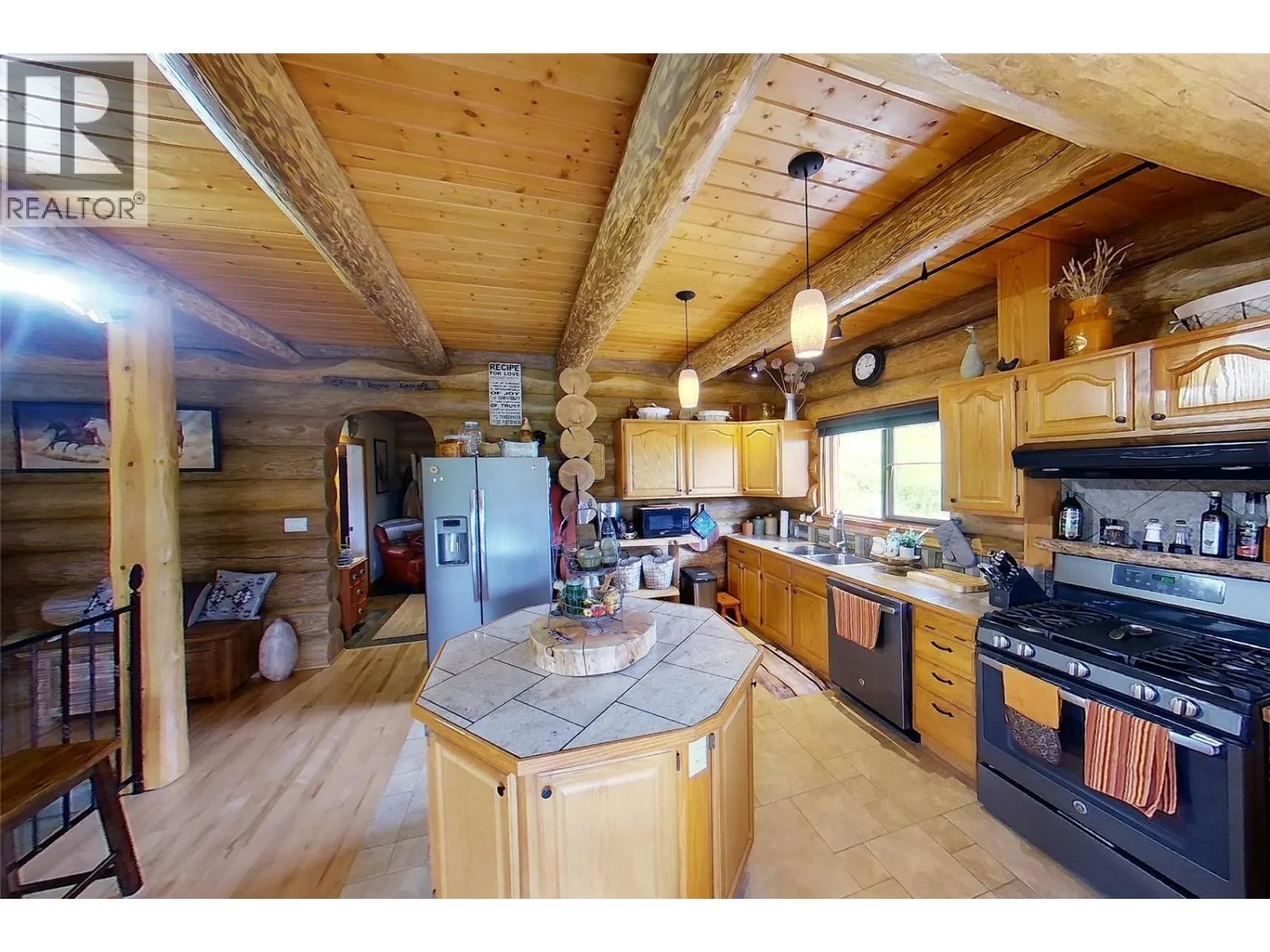 1225 Round Lake Road