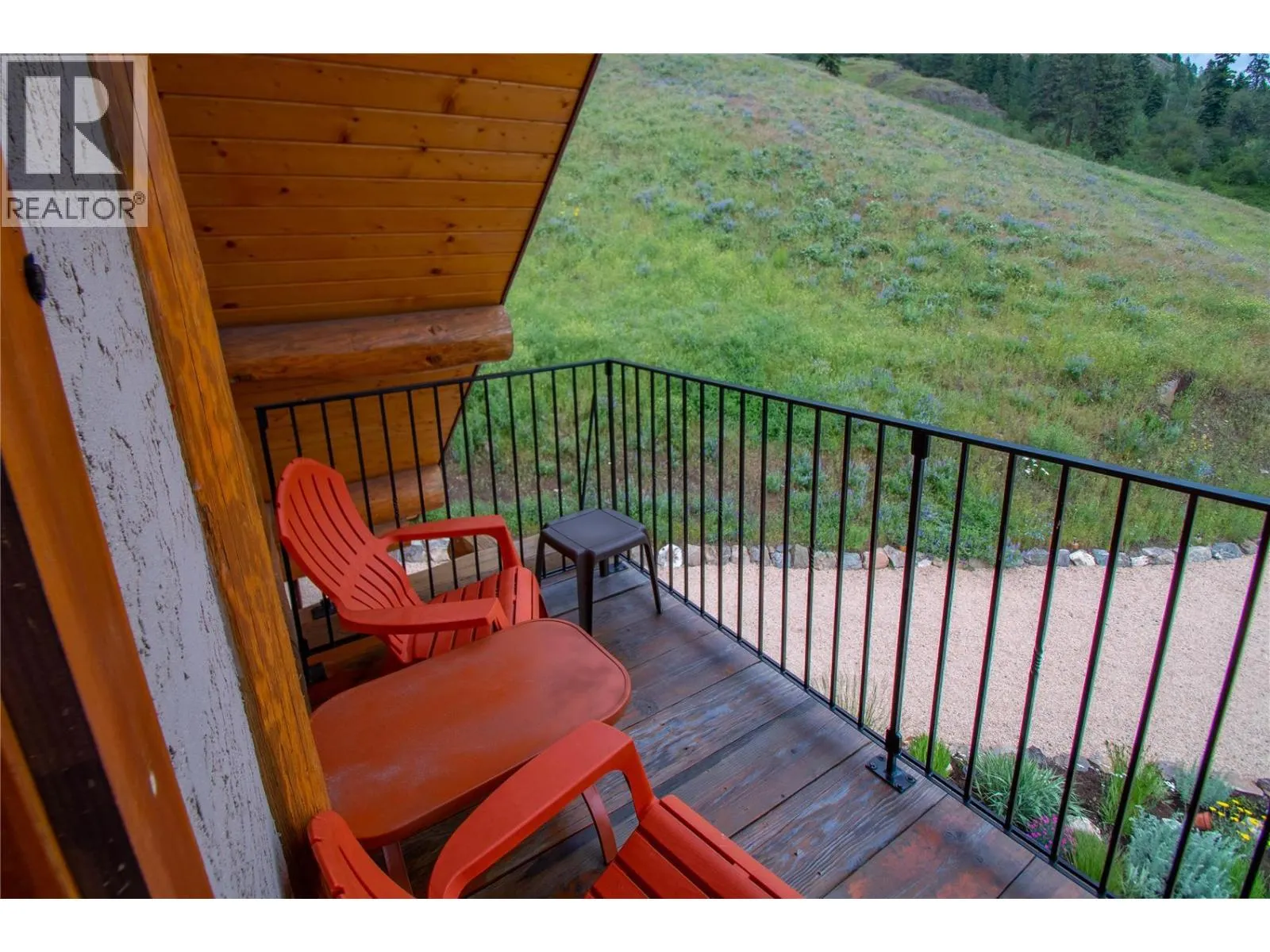 1225 Round Lake Road